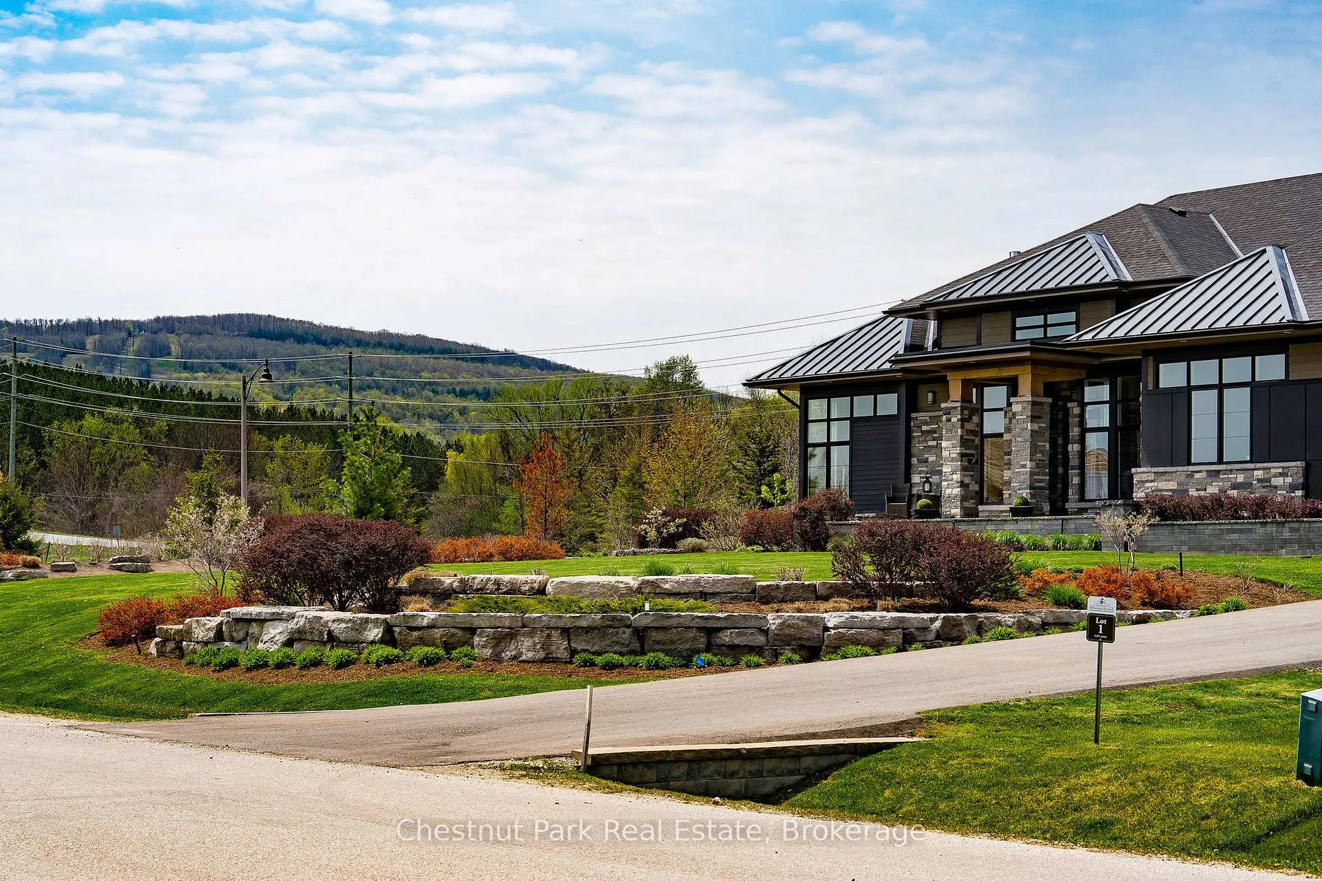 Photo 41 of 1 Windrose Valley Boulevard, Clearview, Rural Clearview — HOMEH