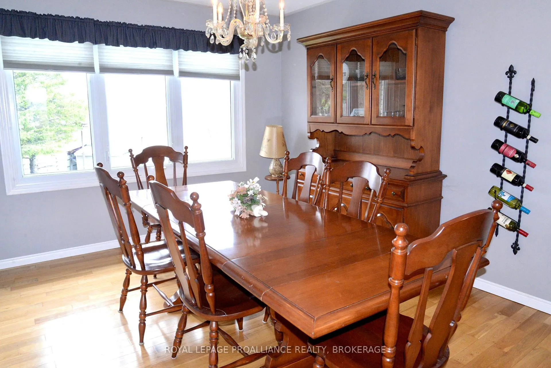 Photo 8 of 2489 Leeman Road, Kingston, City North of 401 — HOMEH