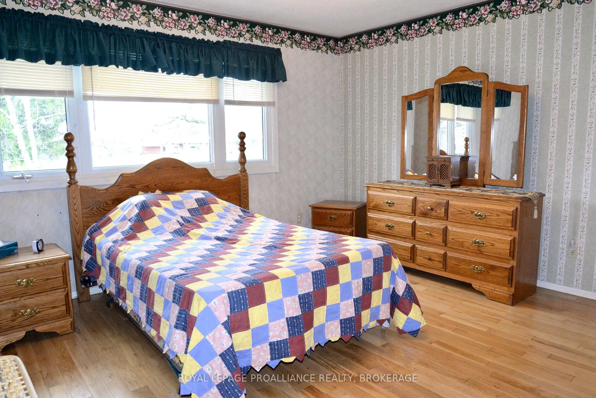 Photo 12 of 2489 Leeman Road, Kingston, City North of 401 — HOMEH