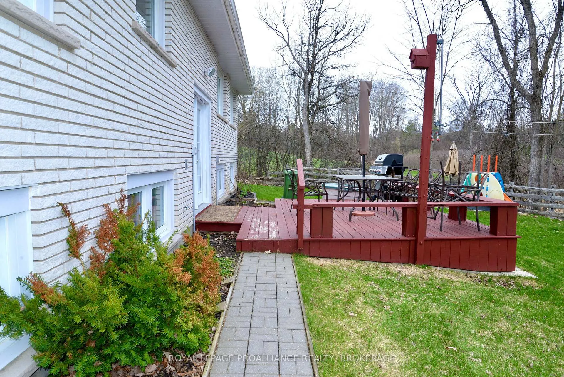 Photo 26 of 2489 Leeman Road, Kingston, City North of 401 — HOMEH