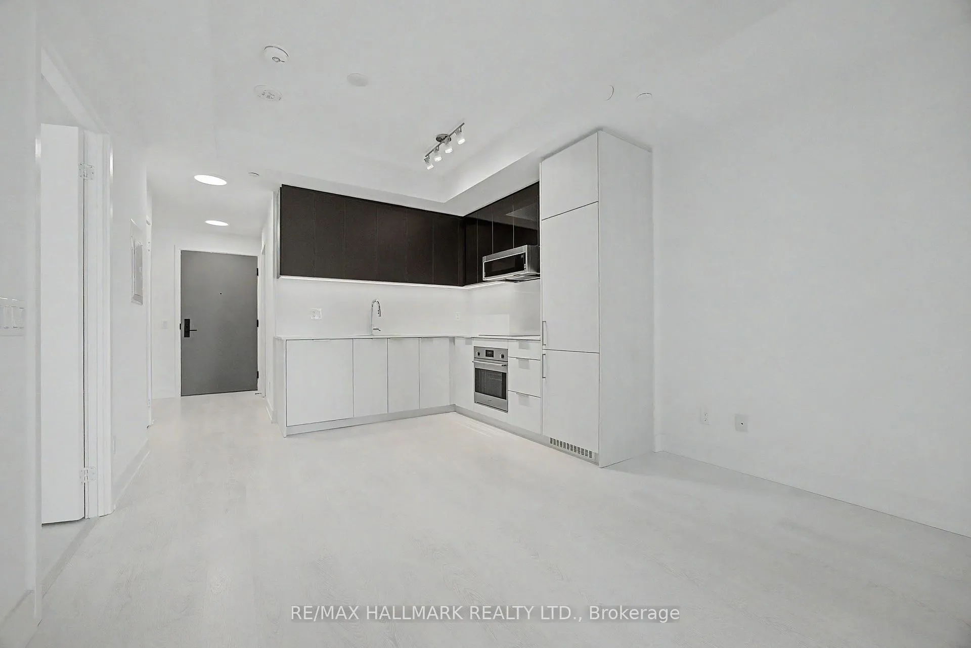 Photo 2 of Unit 1209, 308 Jarvis Street, Toronto, Church-Yonge Corridor — HOMEH
