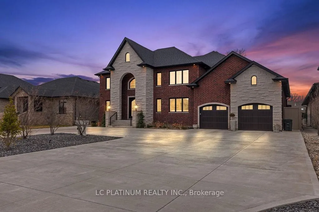 Photo 2 of 3740 Donato Drive, LaSalle — HOMEH
