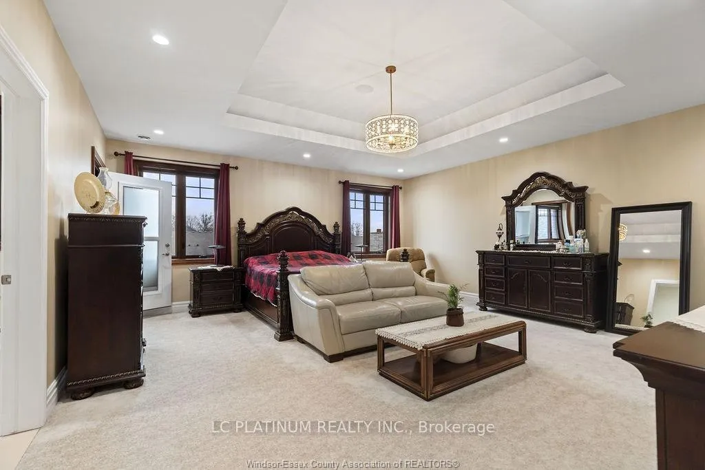 Photo 23 of 3740 Donato Drive, LaSalle — HOMEH