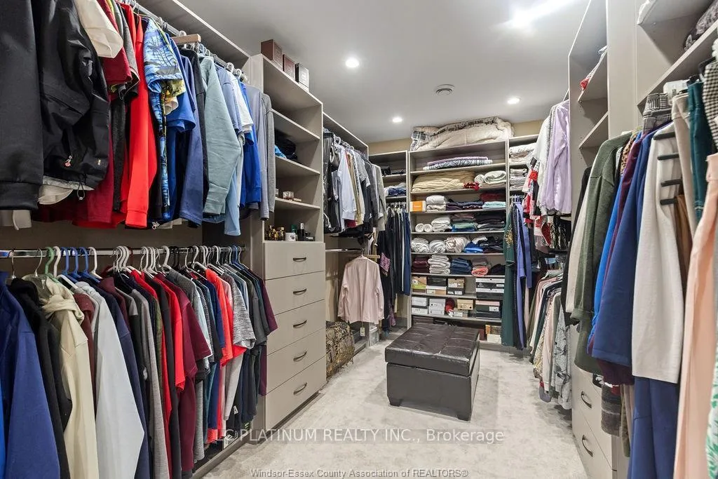 Photo 25 of 3740 Donato Drive, LaSalle — HOMEH