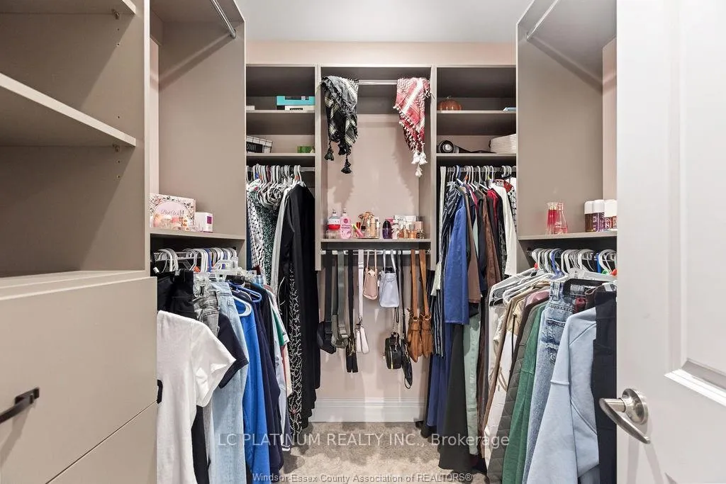 Photo 27 of 3740 Donato Drive, LaSalle — HOMEH