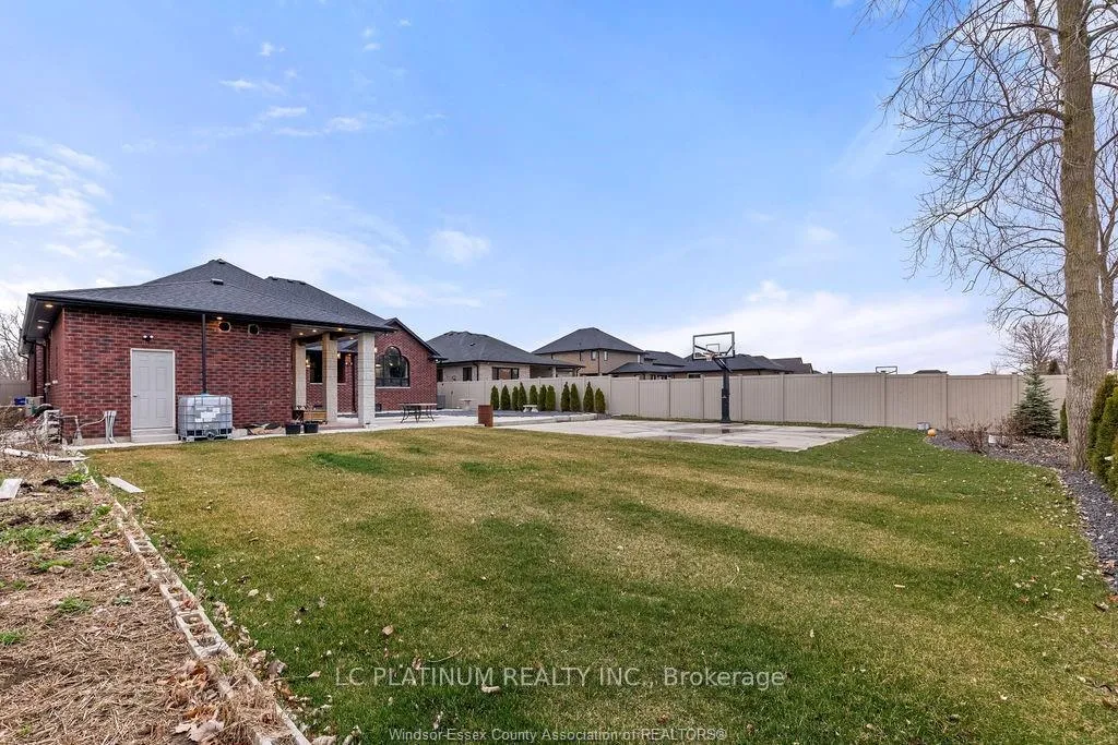 Photo 35 of 3740 Donato Drive, LaSalle — HOMEH