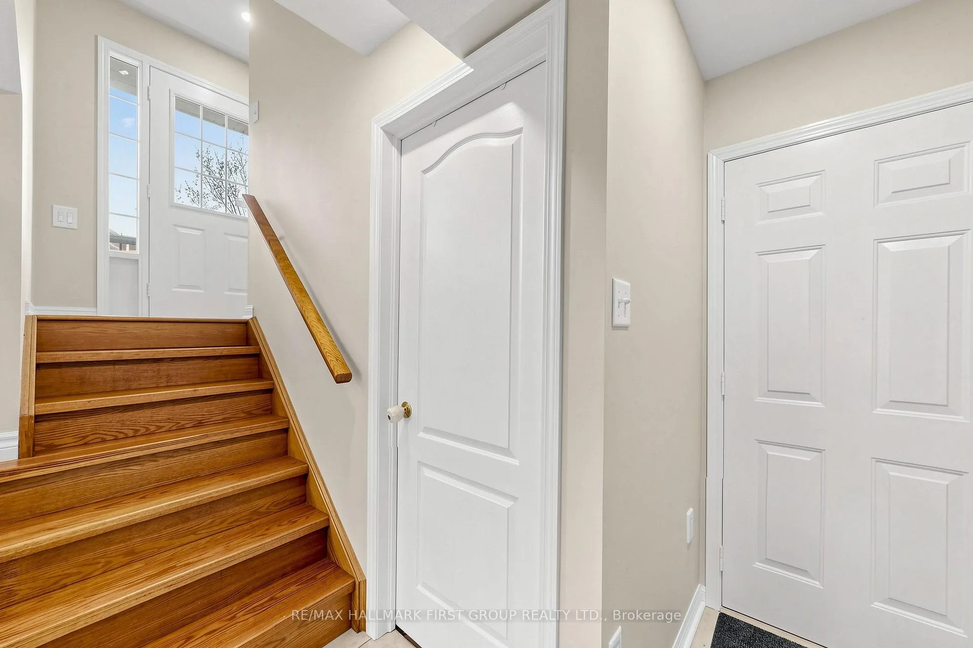 Photo 36 of 61 Reindeer Drive, Scarborough, Rouge — HOMEH