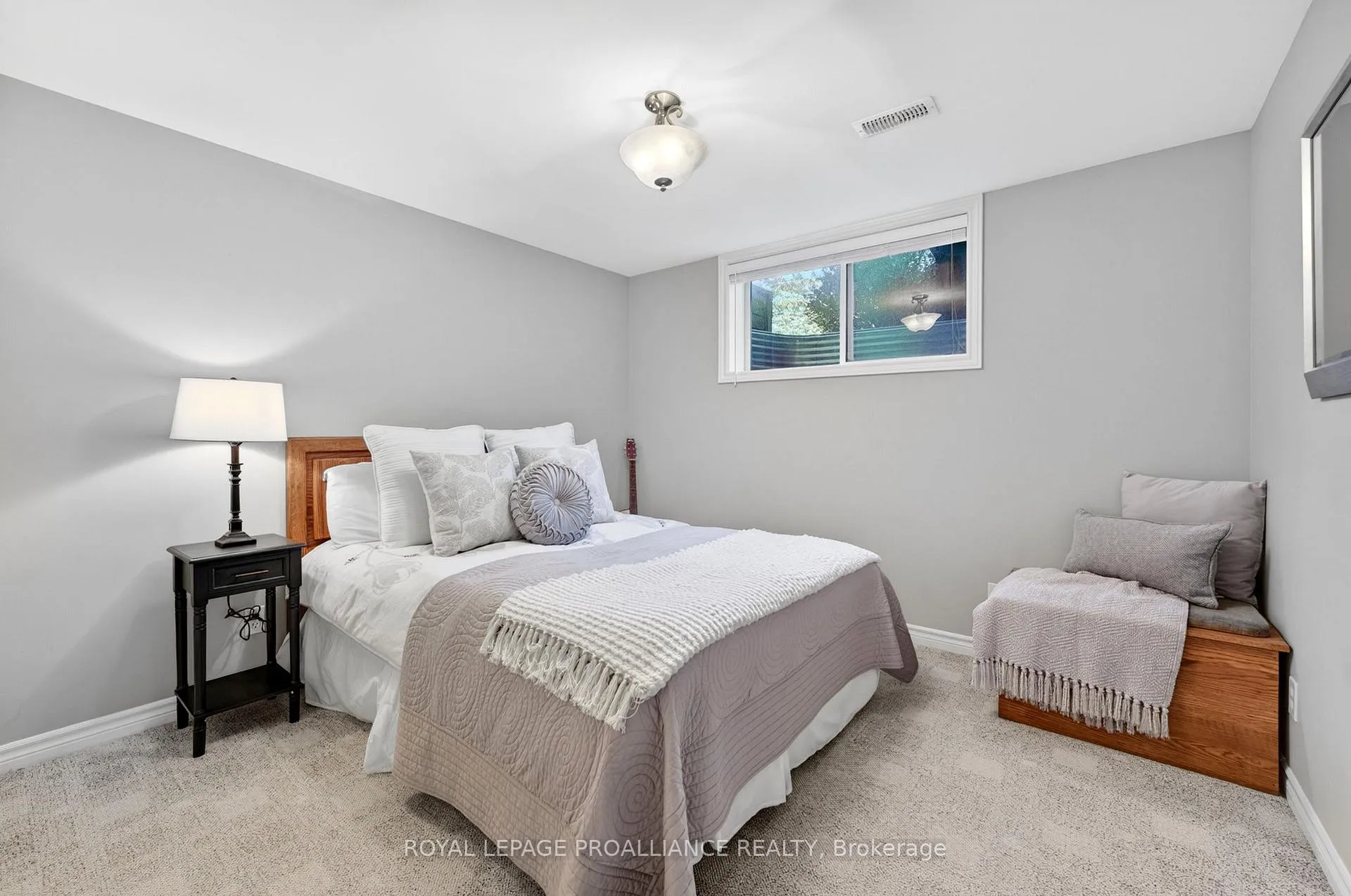 Photo 22 of 27 Gavey Street, Belleville, Thurlow Ward — HOMEH