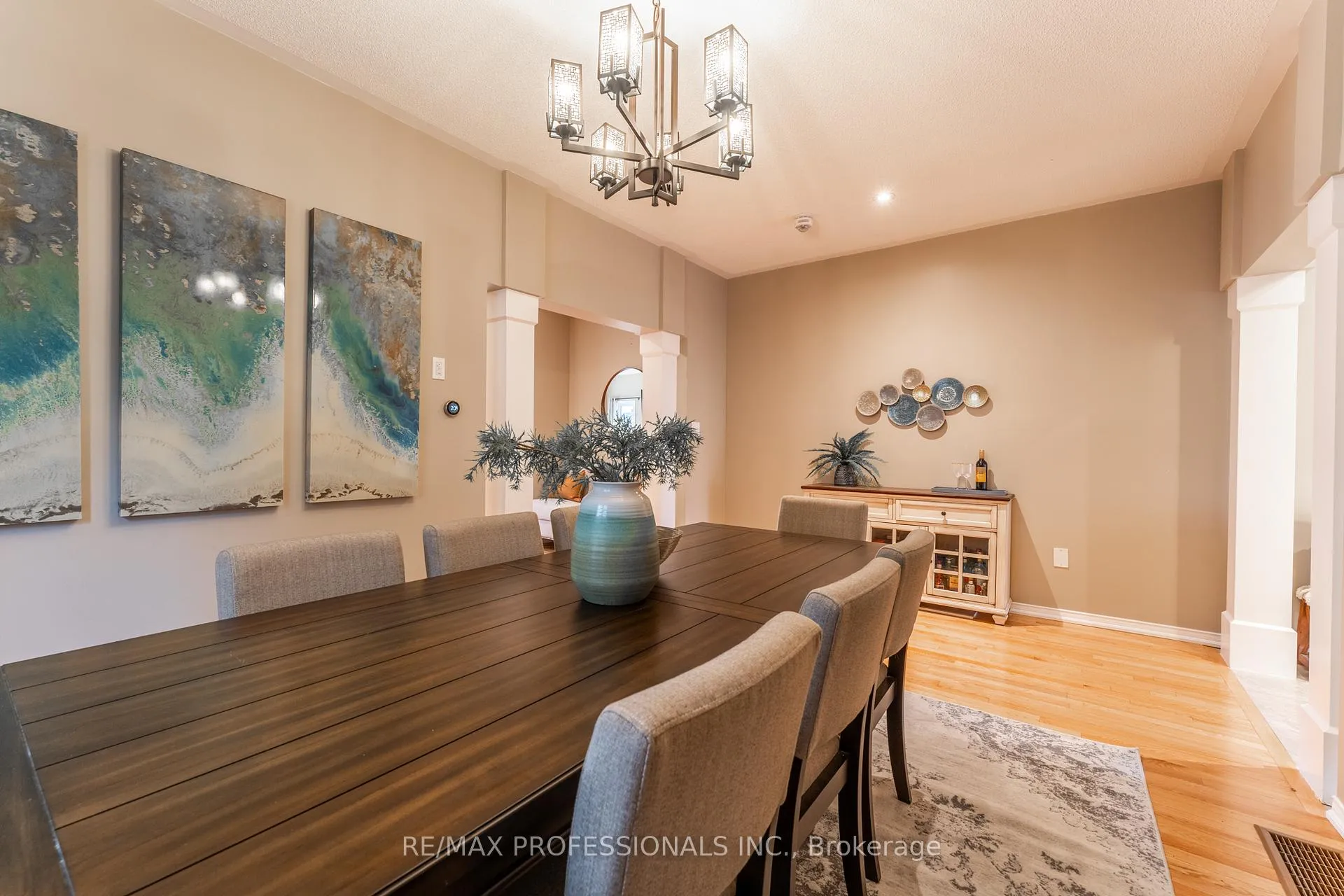 Photo 8 of 3 Skelton Crescent, Ajax, Central East — HOMEH