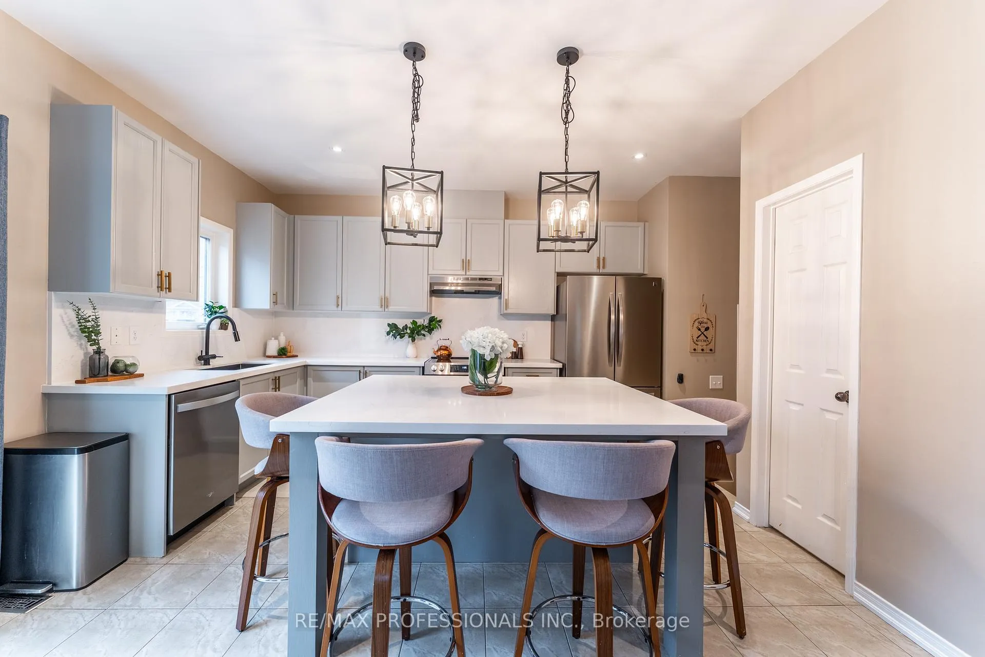 Photo 16 of 3 Skelton Crescent, Ajax, Central East — HOMEH