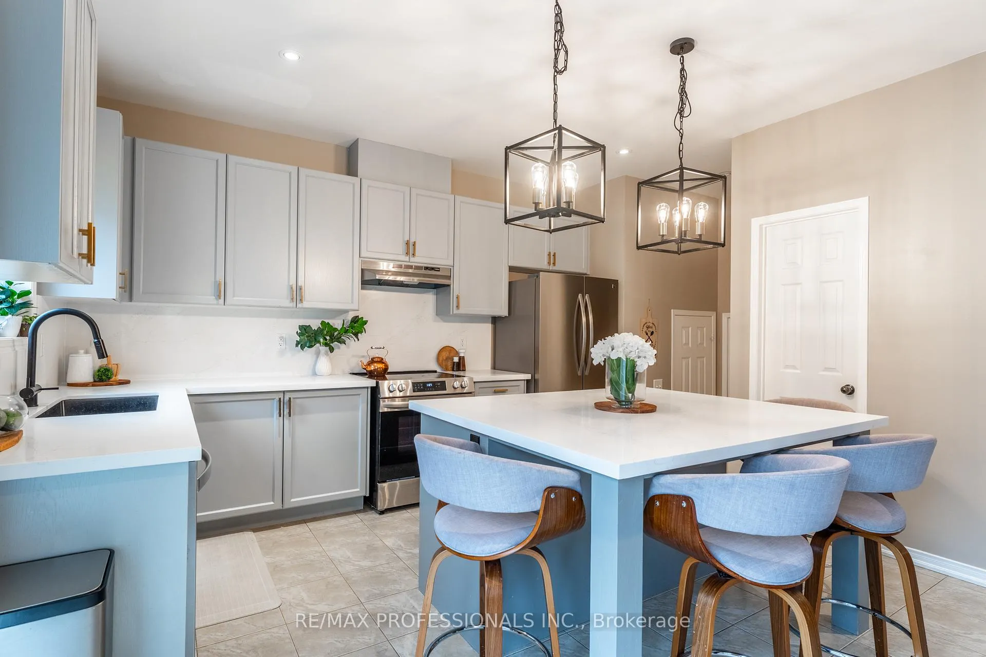 Photo 17 of 3 Skelton Crescent, Ajax, Central East — HOMEH
