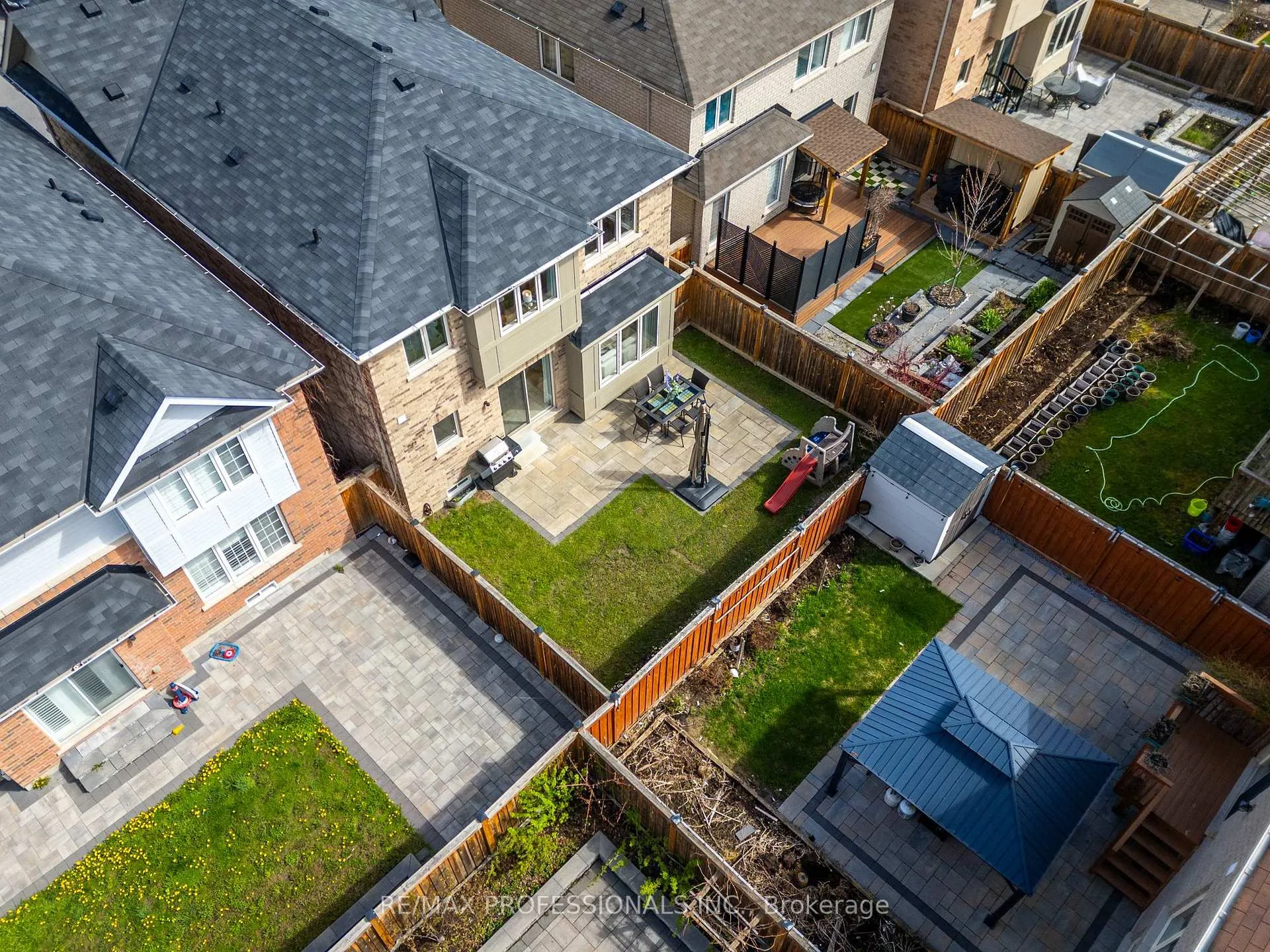Photo 42 of 3 Skelton Crescent, Ajax, Central East — HOMEH