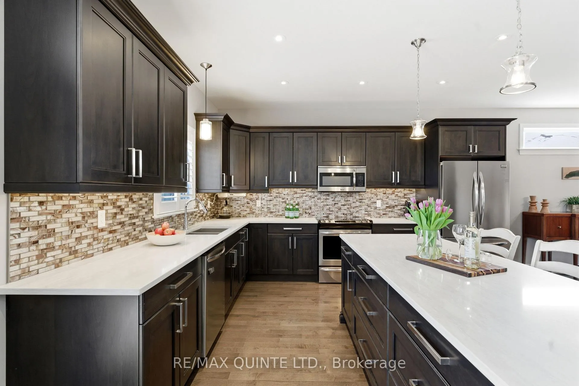 Photo 15 of 30 Vertis Court, Belleville, Thurlow Ward — HOMEH