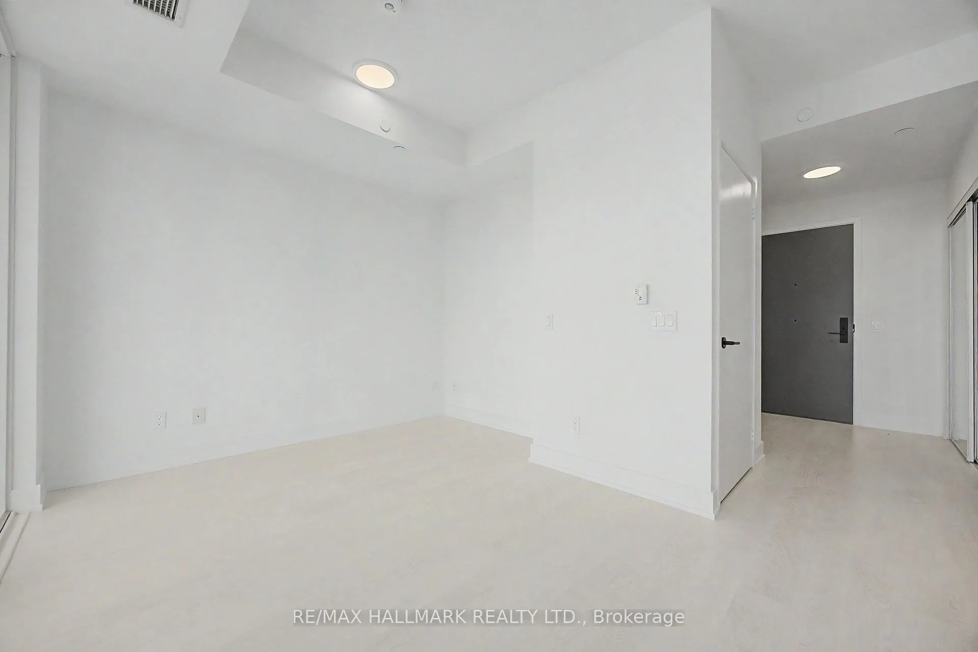 Photo 4 of Unit 2104, 308 Jarvis Street, Toronto, Church-Yonge Corridor — HOMEH
