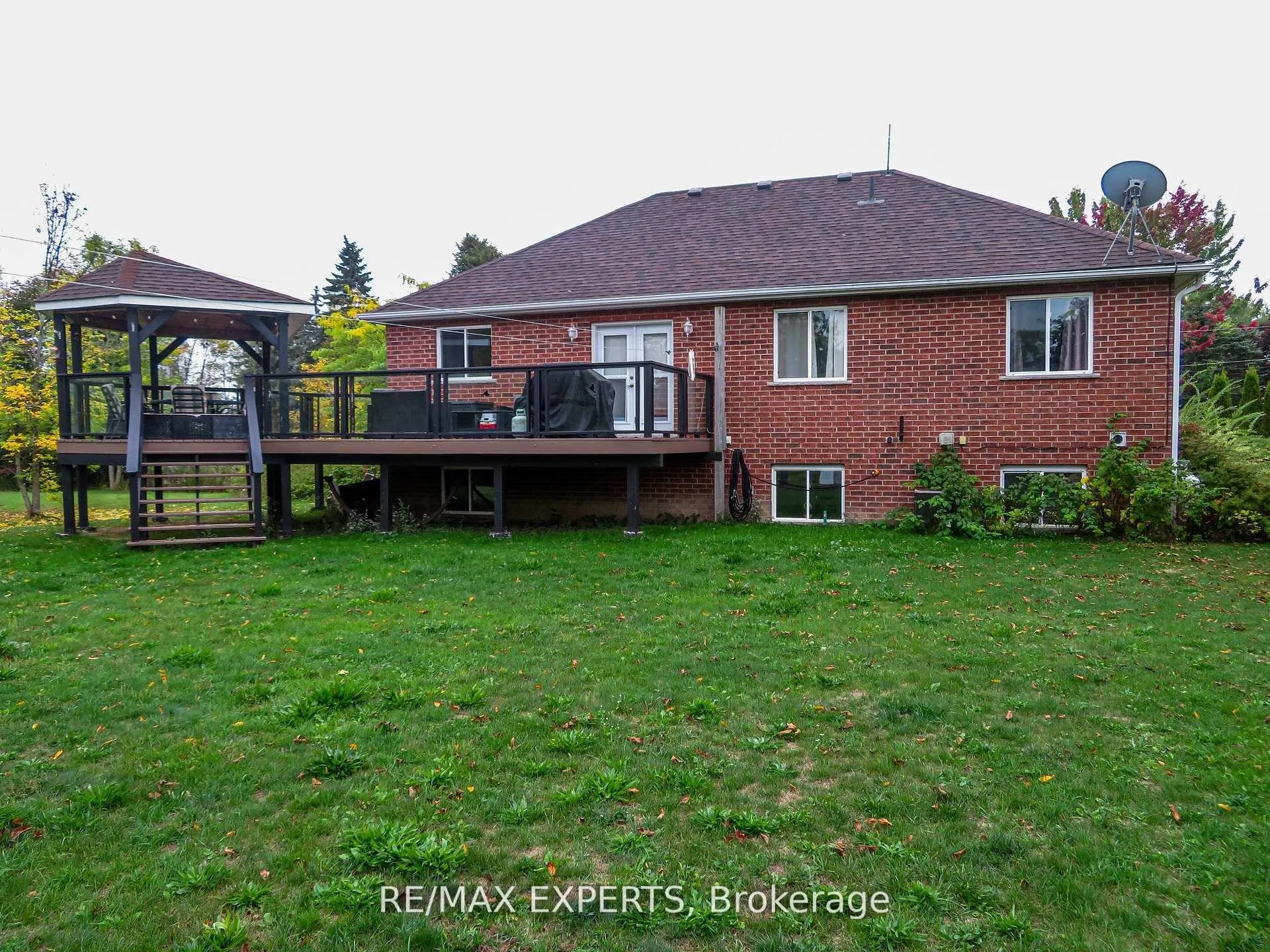 Photo 9 of 3771 Harry's Lane, Ramara, Rural Ramara — HOMEH
