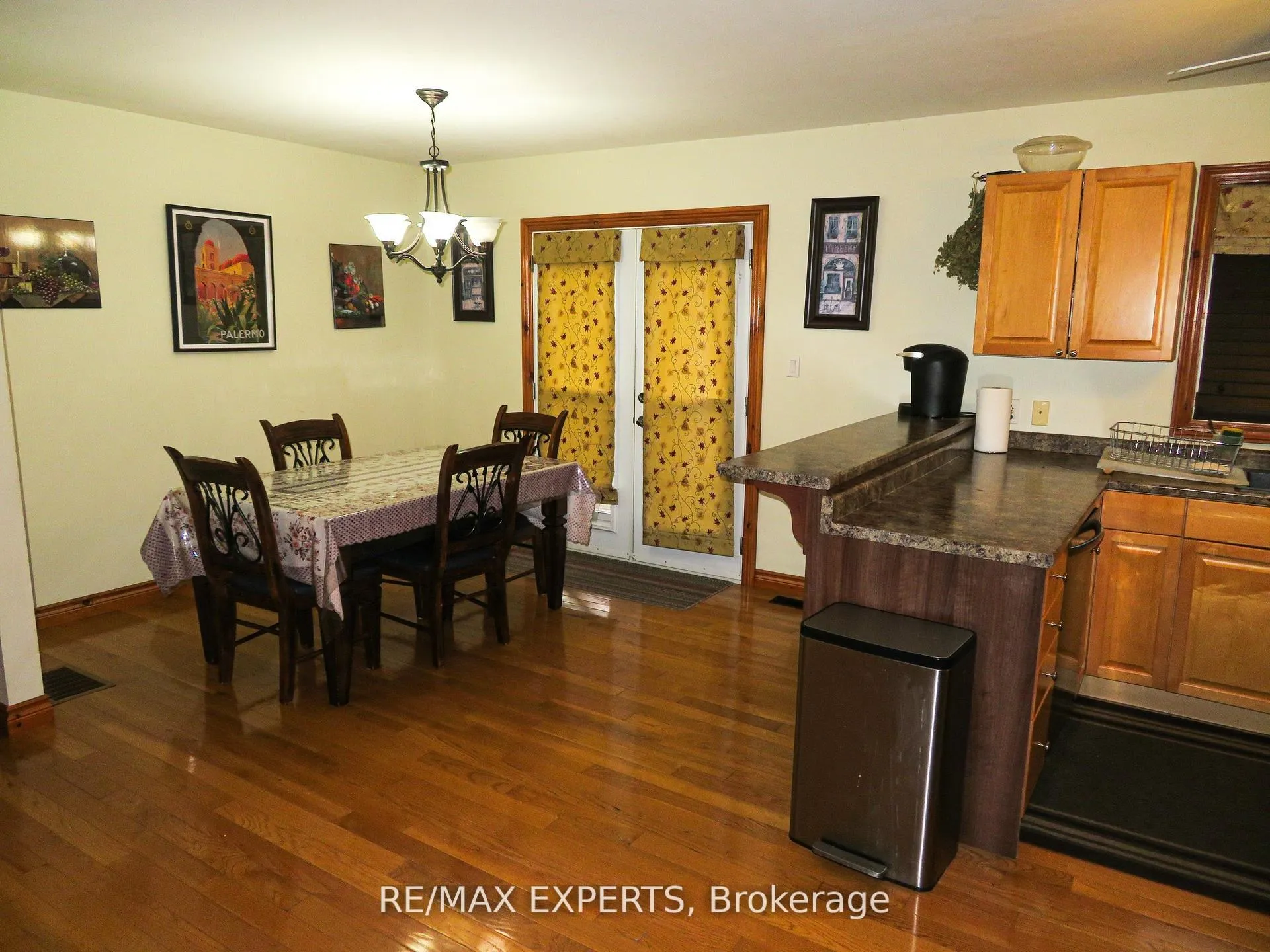 Photo 11 of 3771 Harry's Lane, Ramara, Rural Ramara — HOMEH