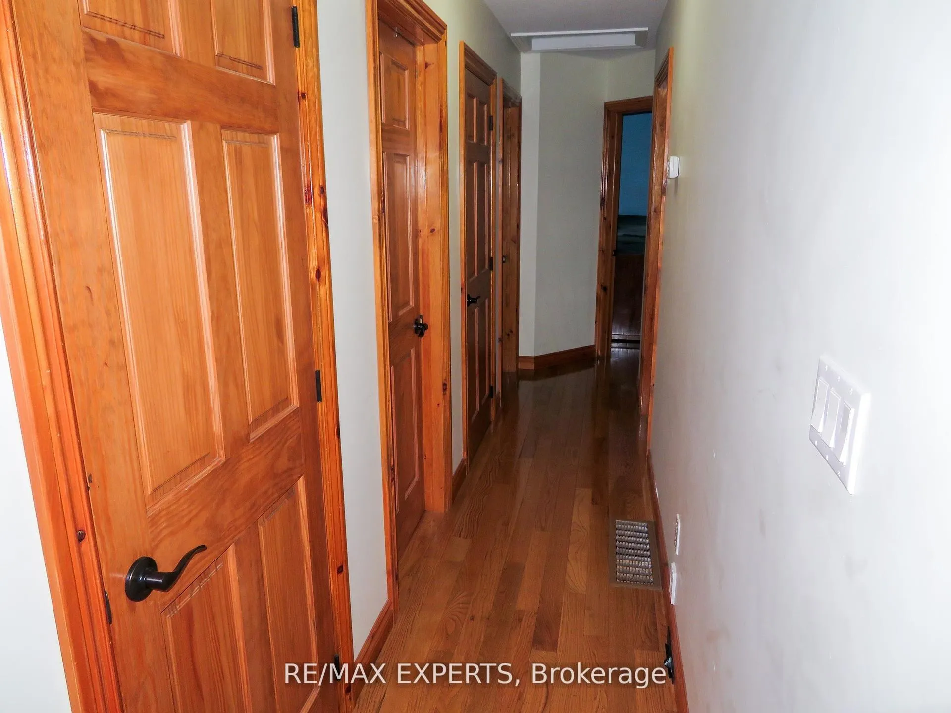 Photo 14 of 3771 Harry's Lane, Ramara, Rural Ramara — HOMEH