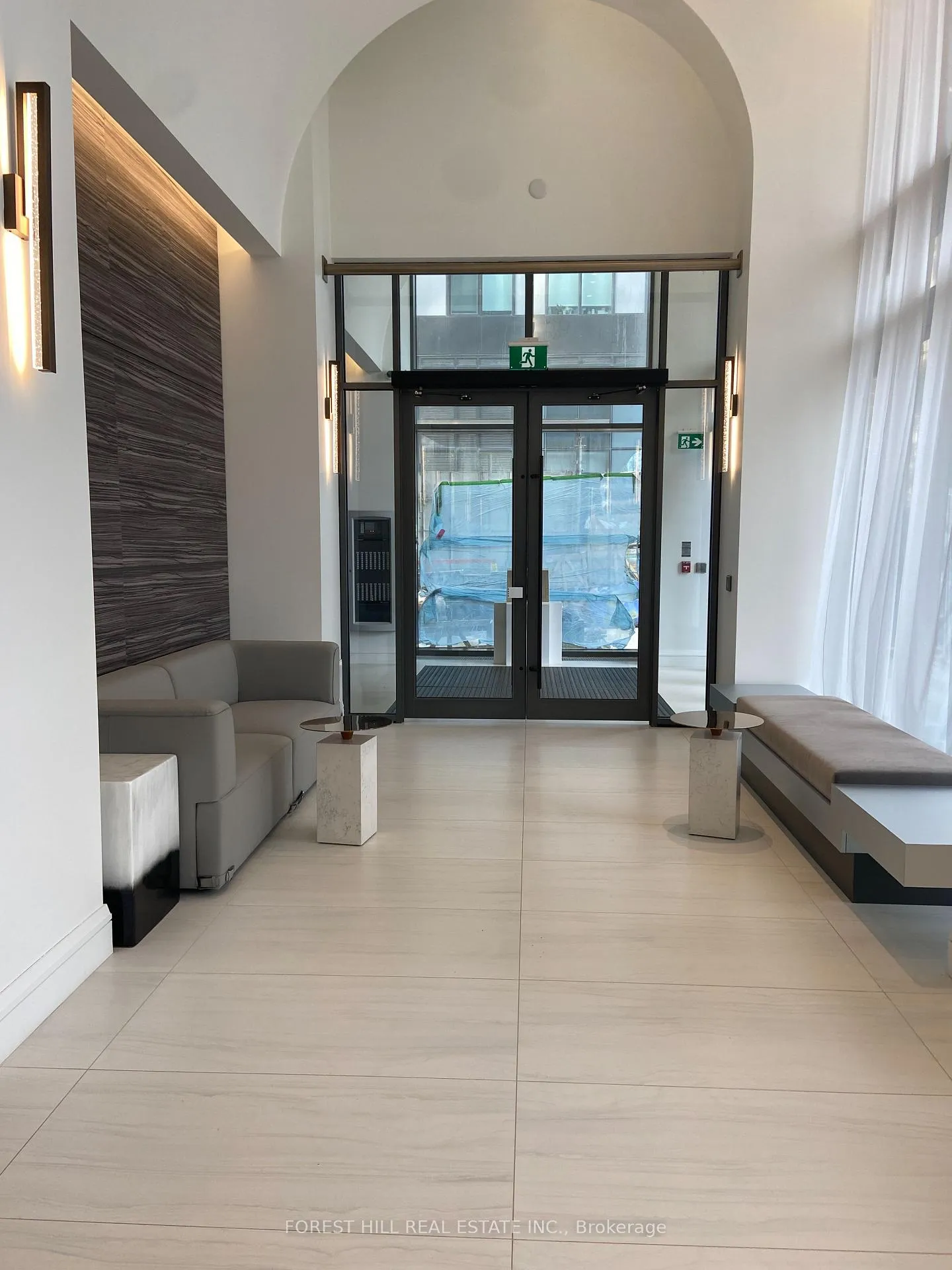 Photo 2 of Unit 3109, 39 Roehampton Avenue, Toronto, Mount Pleasant West — HOMEH