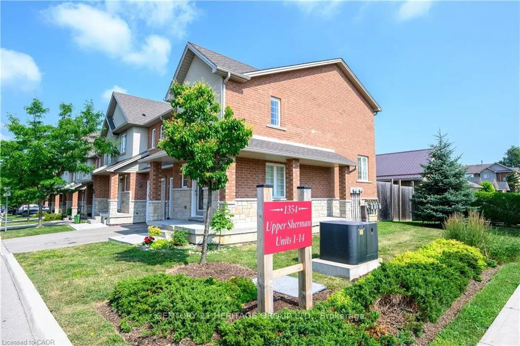 Photo 4 of 1354 Upper Sherman Avenue, Hamilton, Rushdale — HOMEH