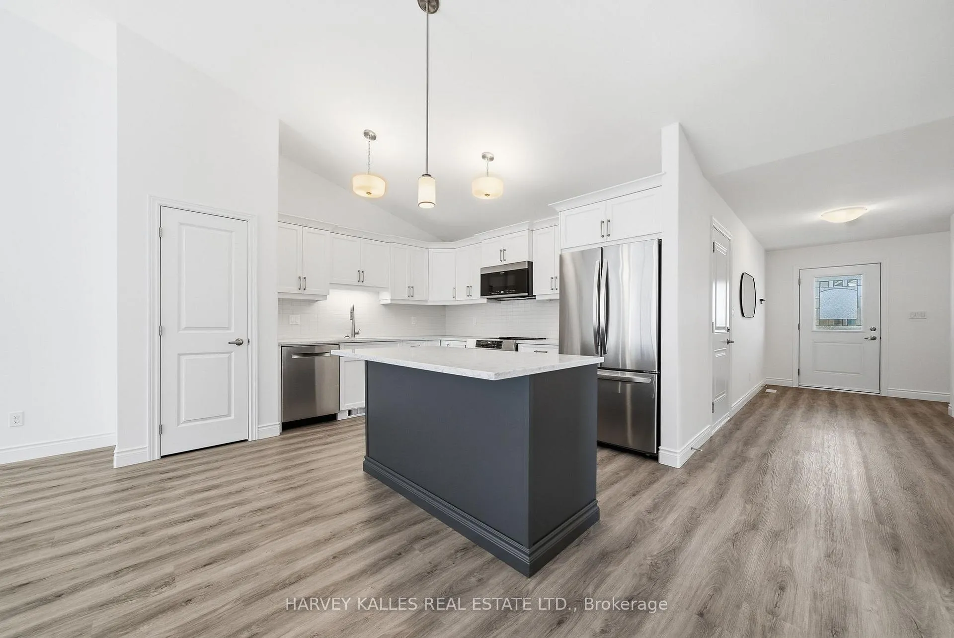 Photo 7 of 125 Farrington Crescent, Prince Edward County, Picton Ward — HOMEH