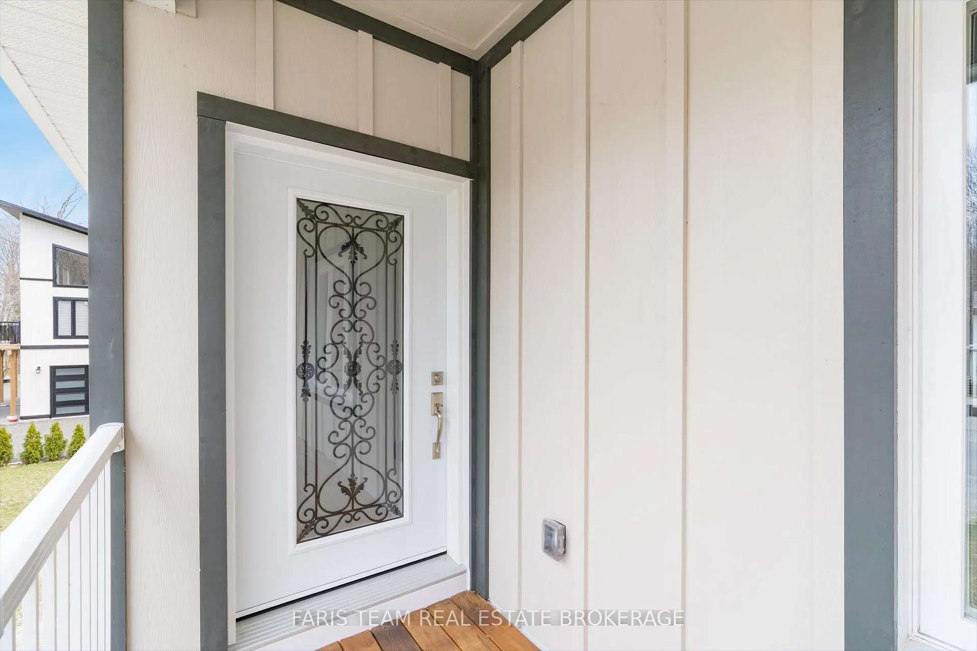 Photo 5 of 50 Breithaupt Crescent, Tiny, Rural Tiny — HOMEH