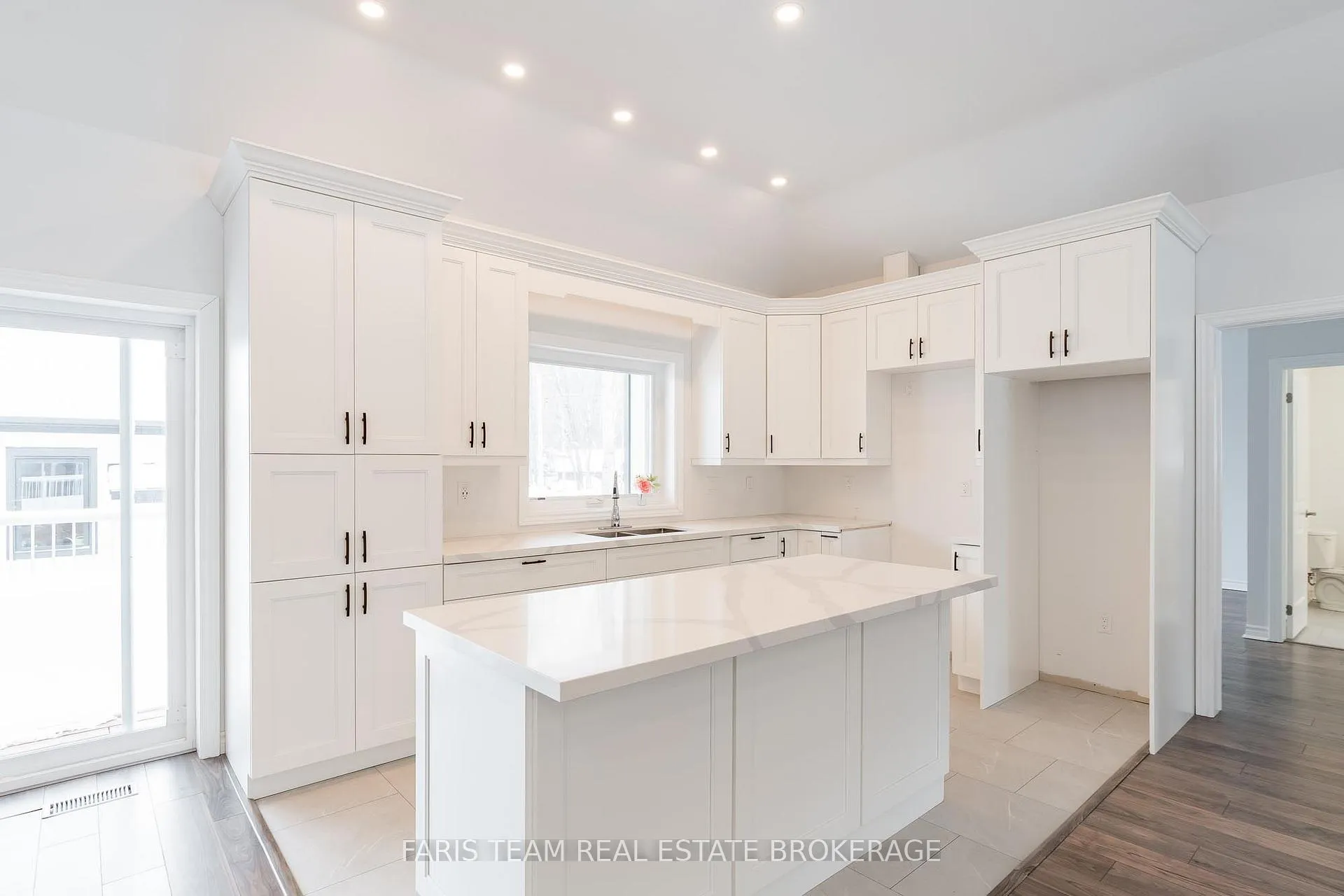 Photo 7 of 50 Breithaupt Crescent, Tiny, Rural Tiny — HOMEH