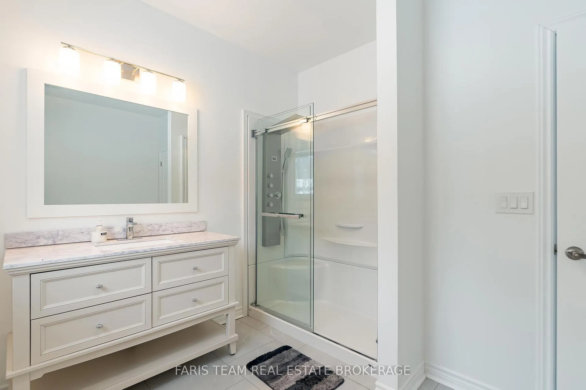 Photo 23 of 50 Breithaupt Crescent, Tiny, Rural Tiny — HOMEH