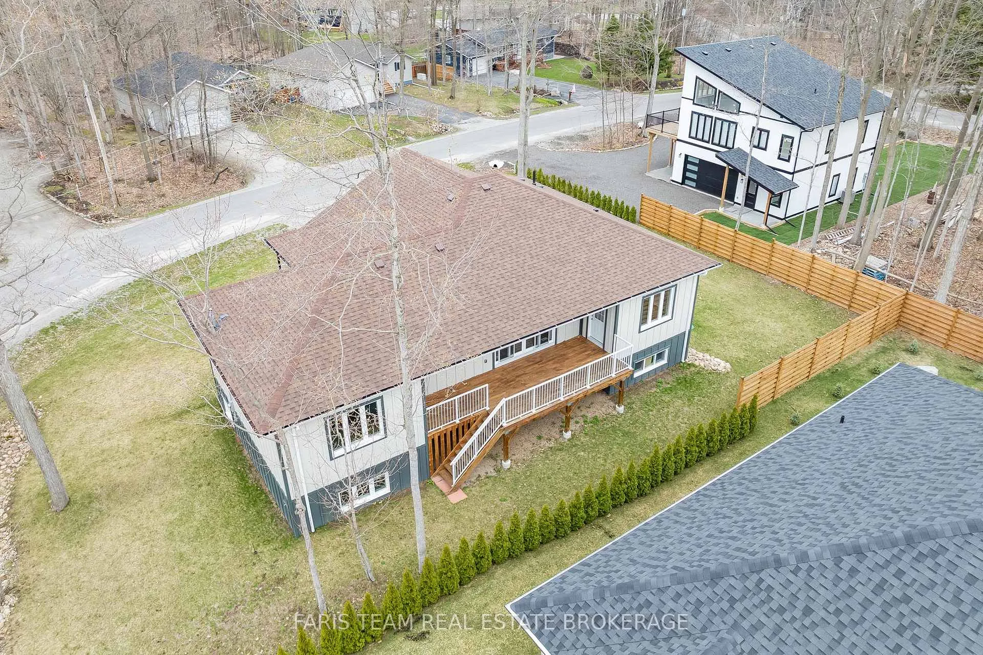 Photo 44 of 50 Breithaupt Crescent, Tiny, Rural Tiny — HOMEH