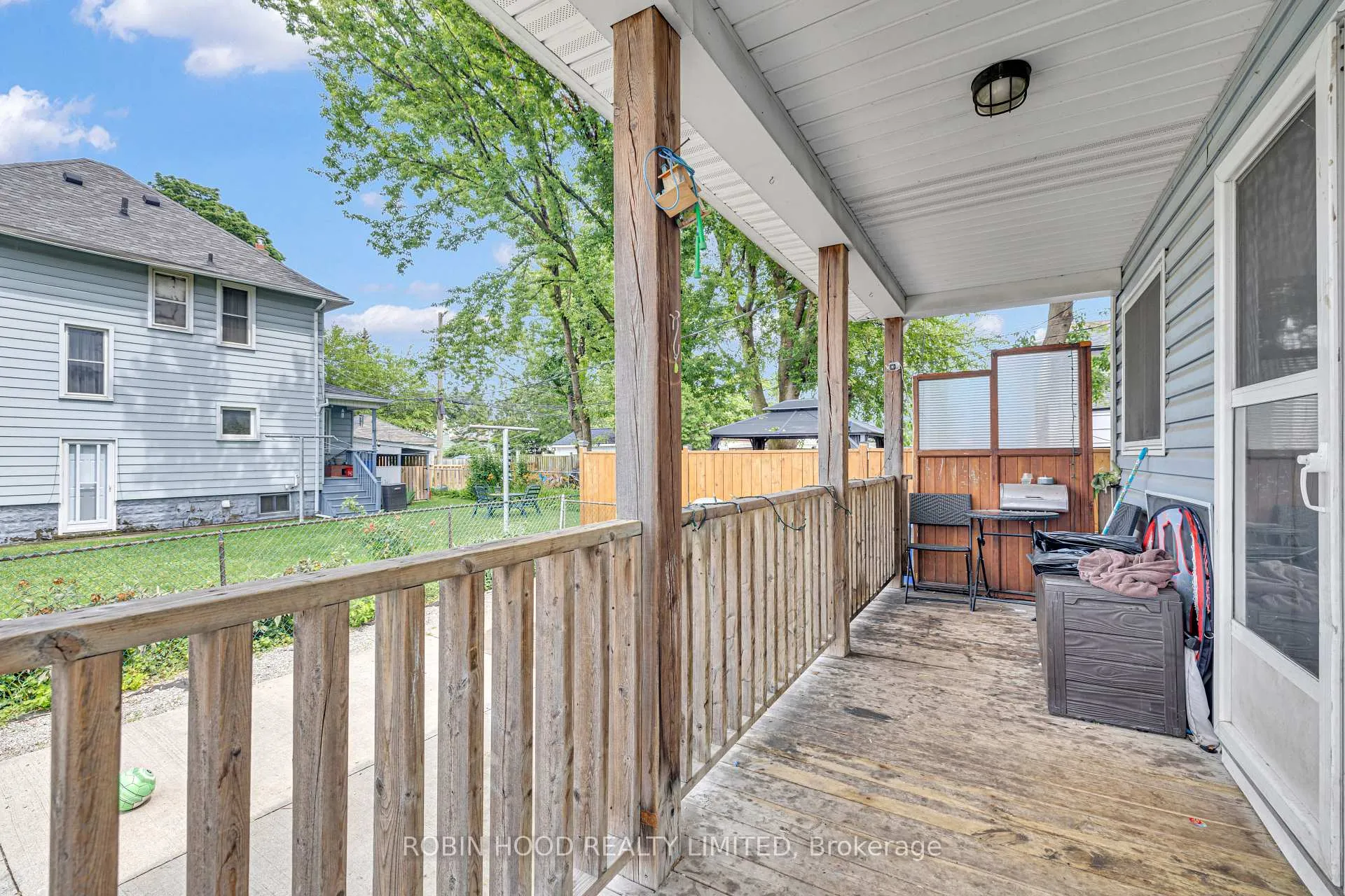 Photo 14 of 406 Glengarry Avenue, Windsor, Walkerville — HOMEH