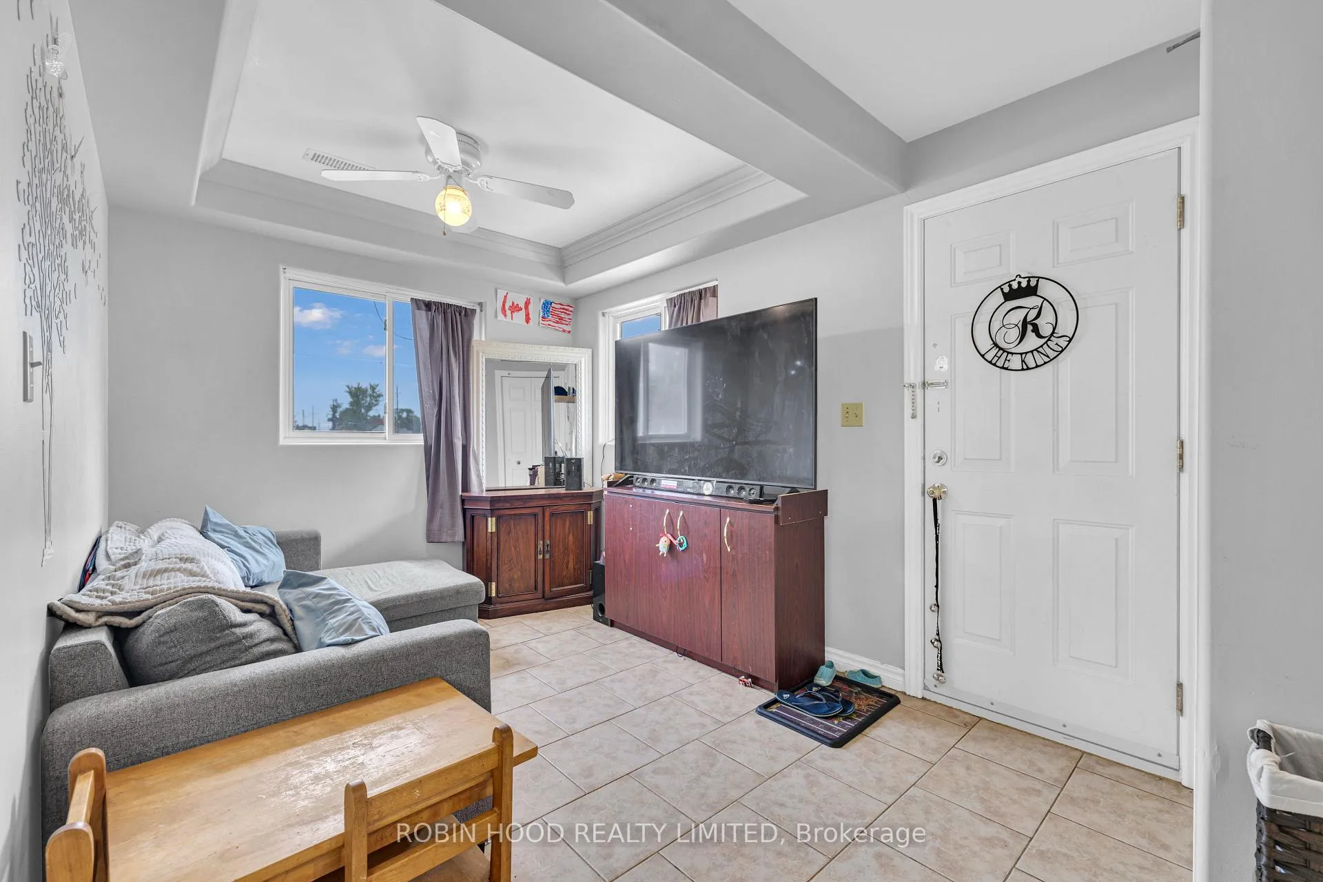 Photo 21 of 406 Glengarry Avenue, Windsor, Walkerville — HOMEH