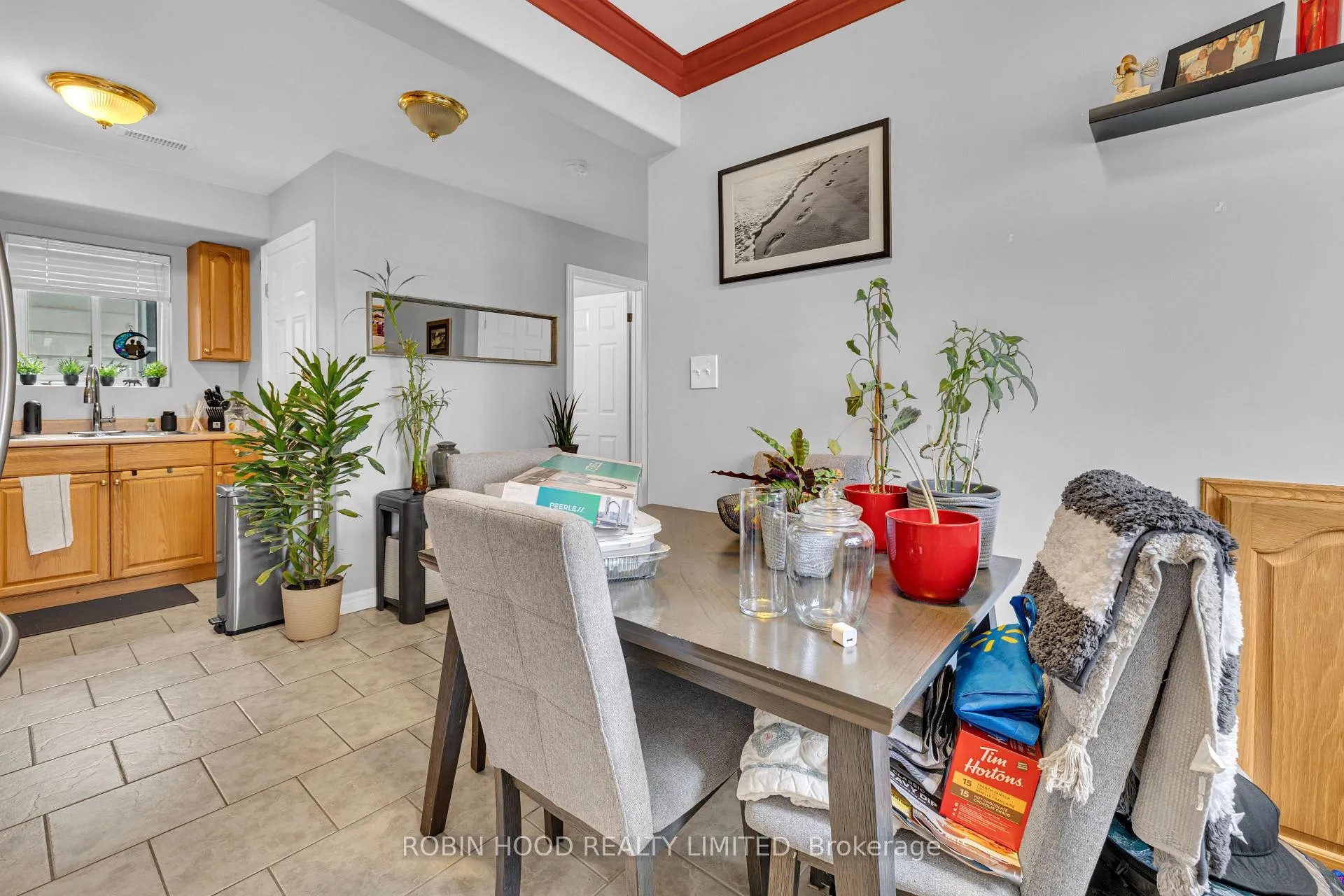 Photo 23 of 406 Glengarry Avenue, Windsor, Walkerville — HOMEH