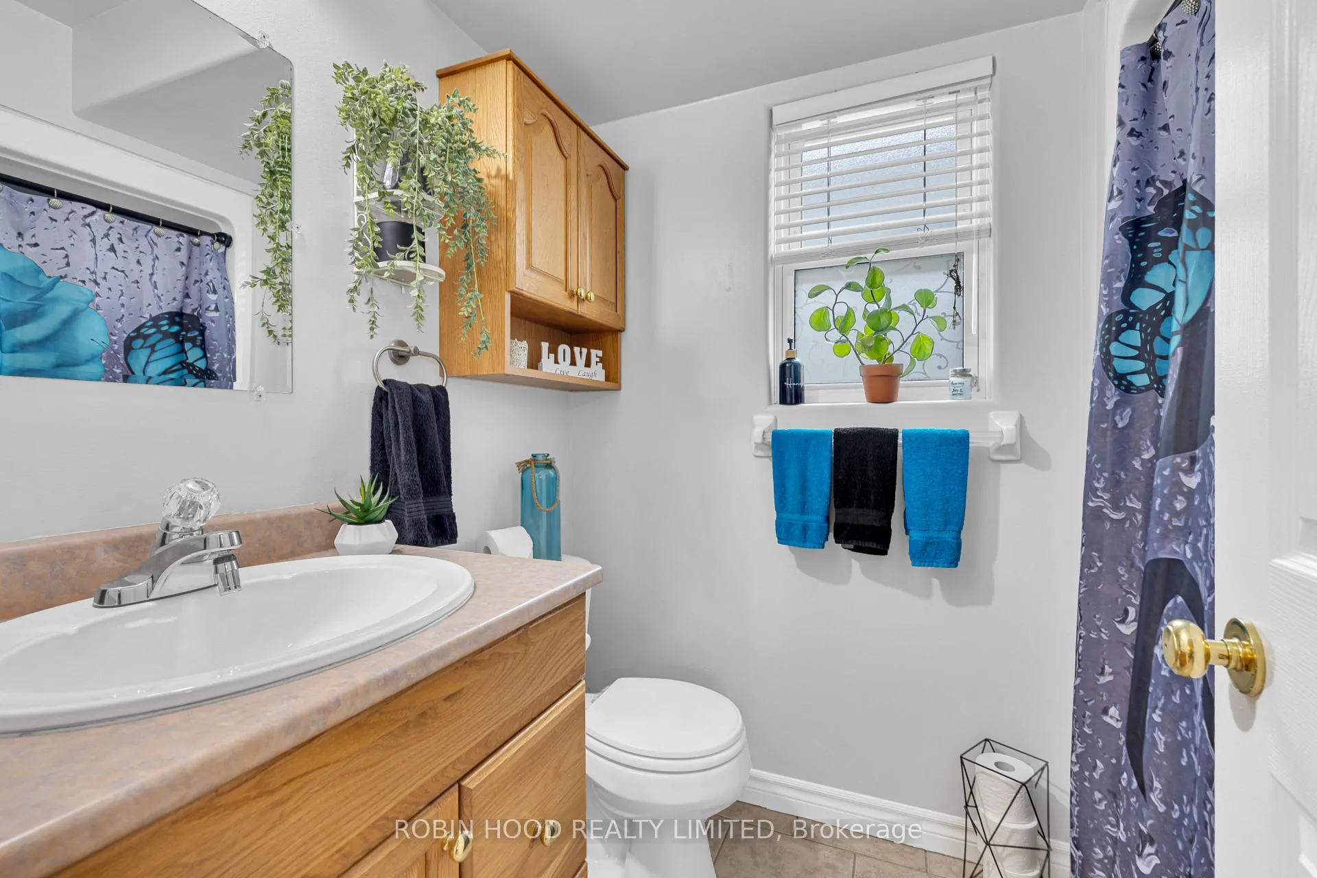 Photo 27 of 406 Glengarry Avenue, Windsor, Walkerville — HOMEH