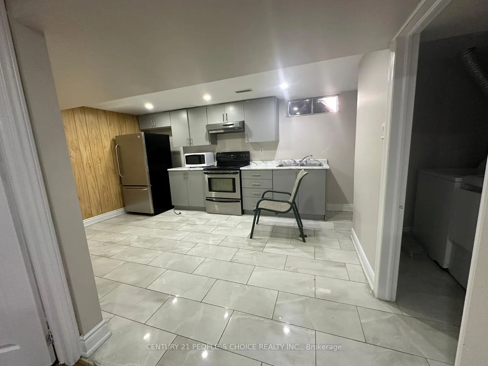 Photo 2 of Unit Bsmt, 1129 Langs Circle, Cambridge — HOMEH