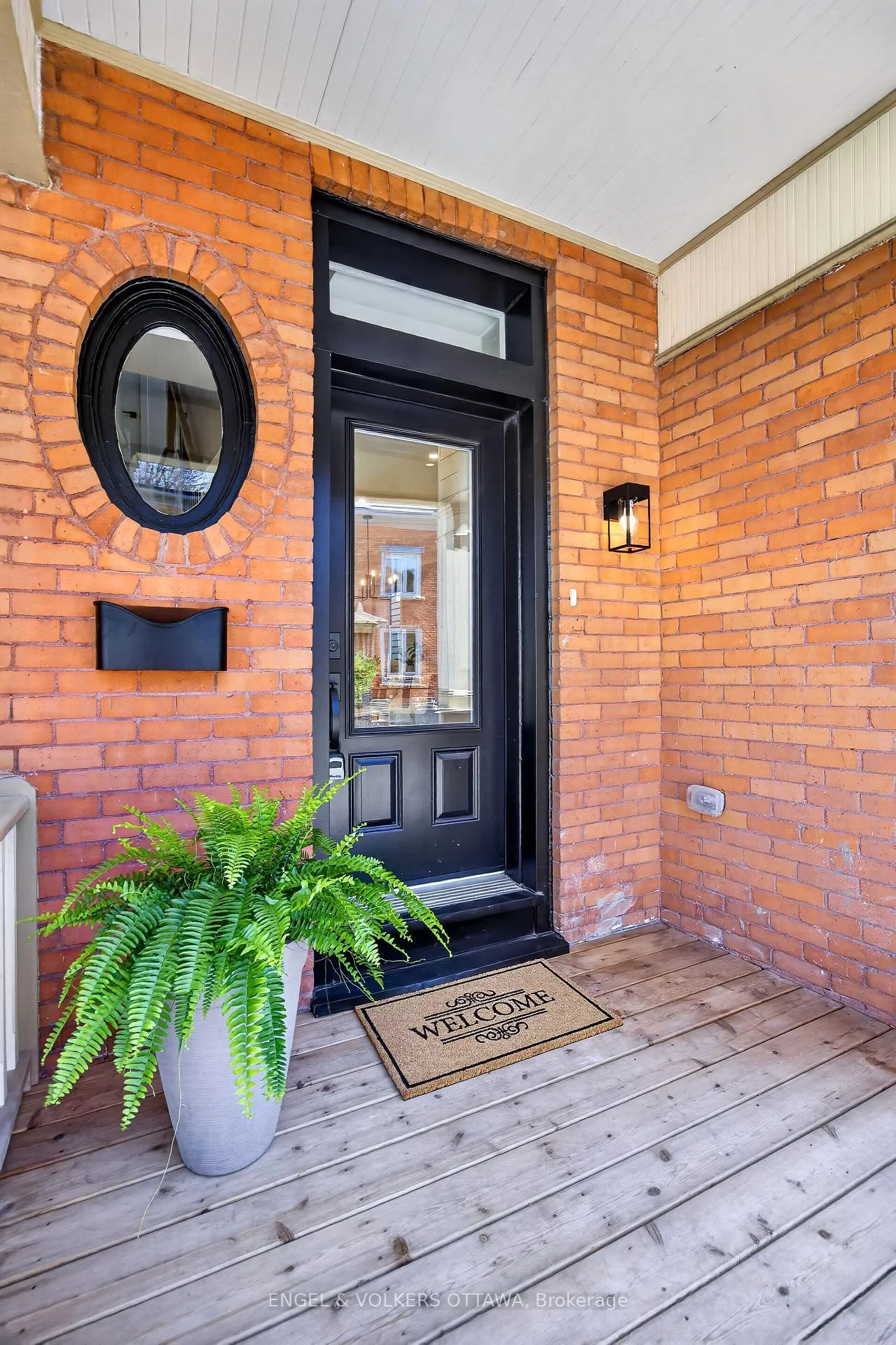 Photo 4 of 19 Rupert Street, Ottawa, Glebe — HOMEH
