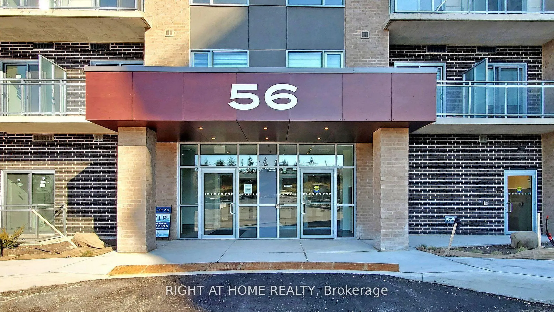 Photo 23 of Unit 212, 56 Lakeside Terrace, Barrie, Little Lake — HOMEH