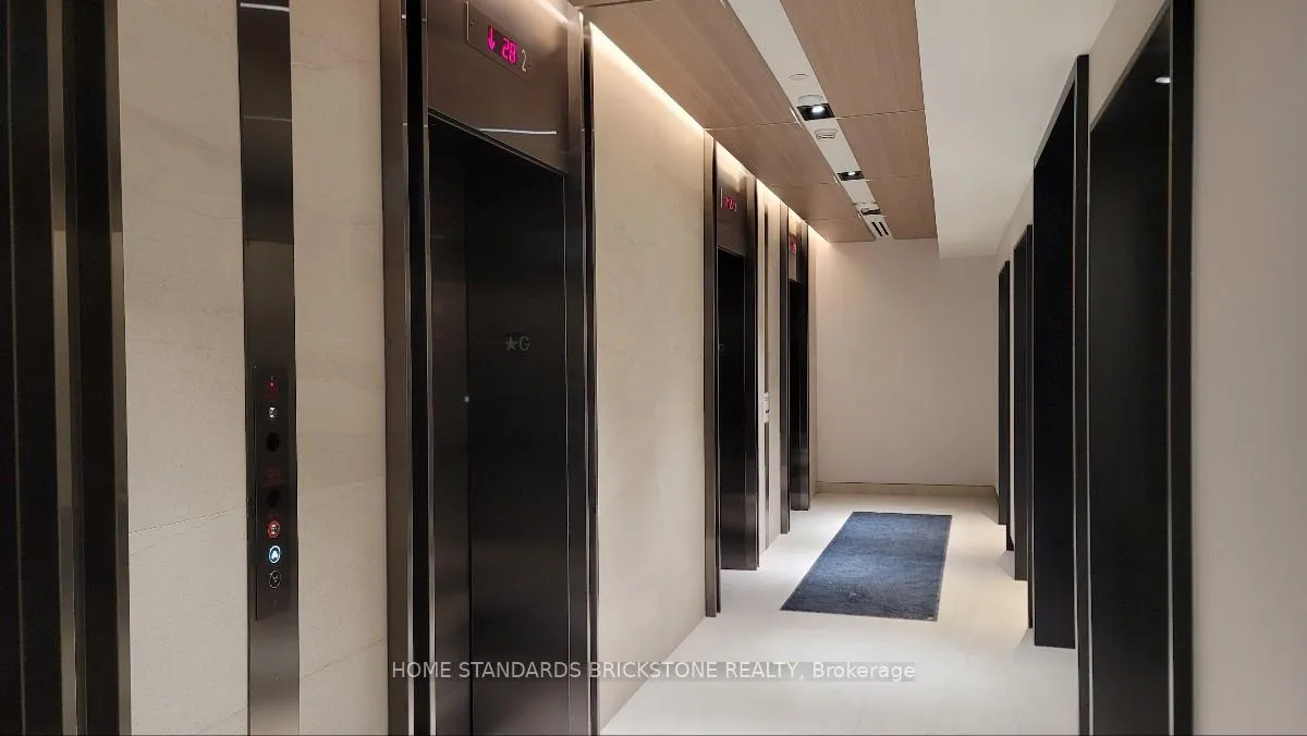 Photo 2 of Unit 2701, 127 Broadway Avenue, Toronto, Mount Pleasant West — HOMEH