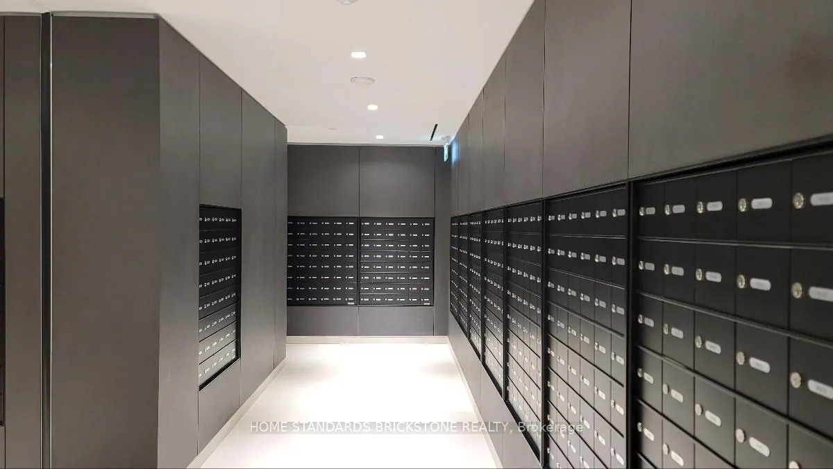 Photo 15 of Unit 2701, 127 Broadway Avenue, Toronto, Mount Pleasant West — HOMEH