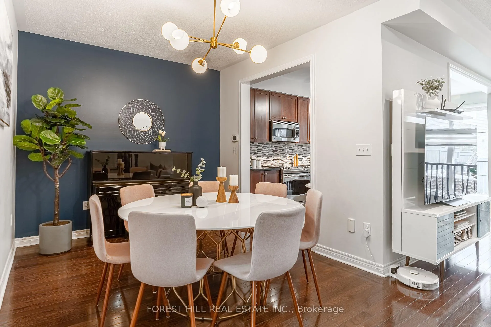 Photo 4 of Unit 23, 2019 Trawden Way, Oakville, Bronte Creek — HOMEH
