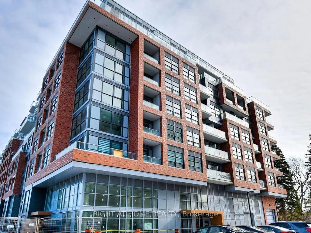 Front of Unit 608, 1635 Military Trail