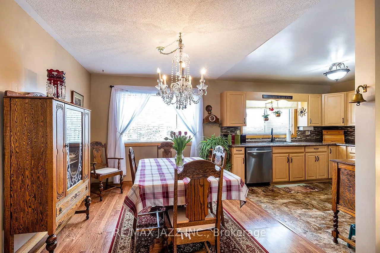 Photo 8 of 17 Huron Drive, Brighton — HOMEH
