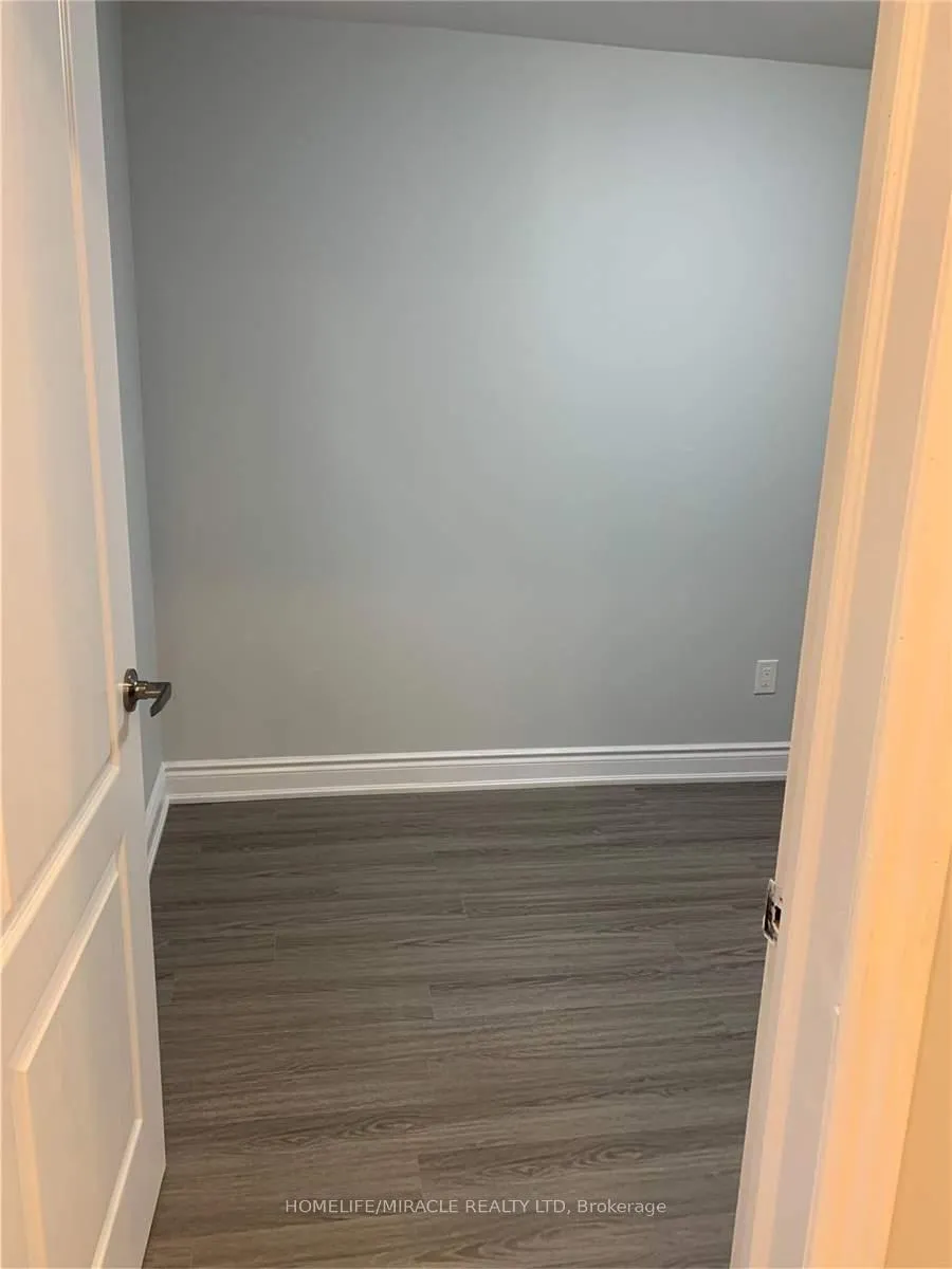 Photo 14 of 12 Bilby Street, Brampton, Northwest Brampton — HOMEH