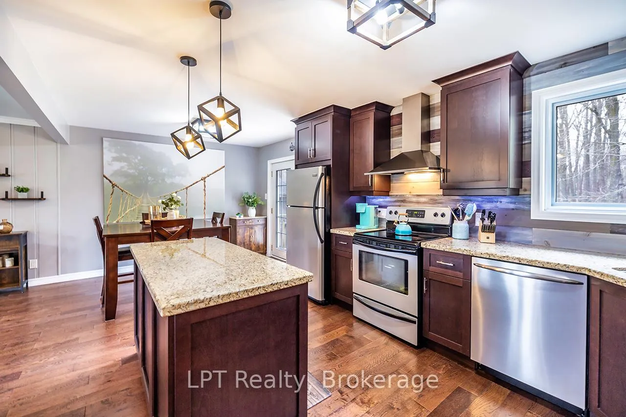 Photo 9 of 273 Reach Street, Uxbridge, Rural Uxbridge — HOMEH