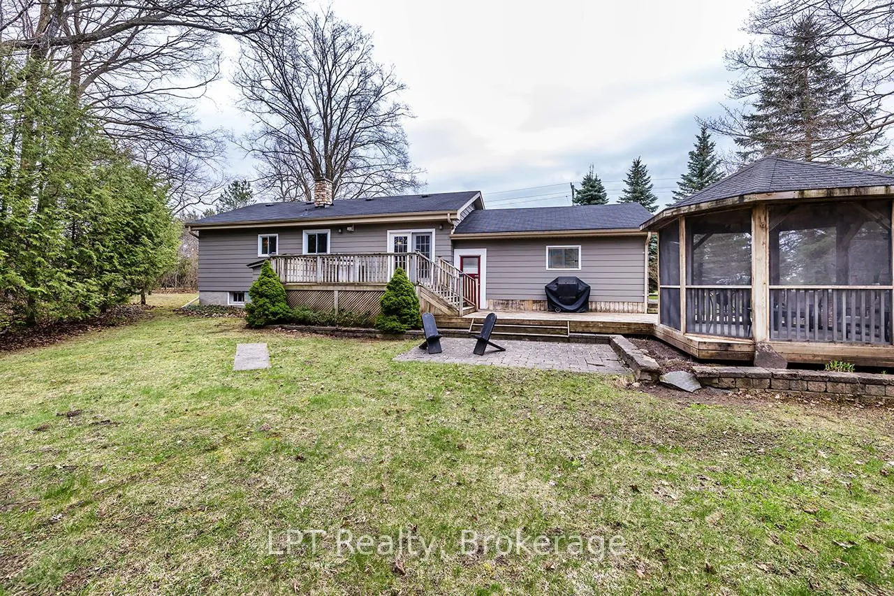 Photo 17 of 273 Reach Street, Uxbridge, Rural Uxbridge — HOMEH