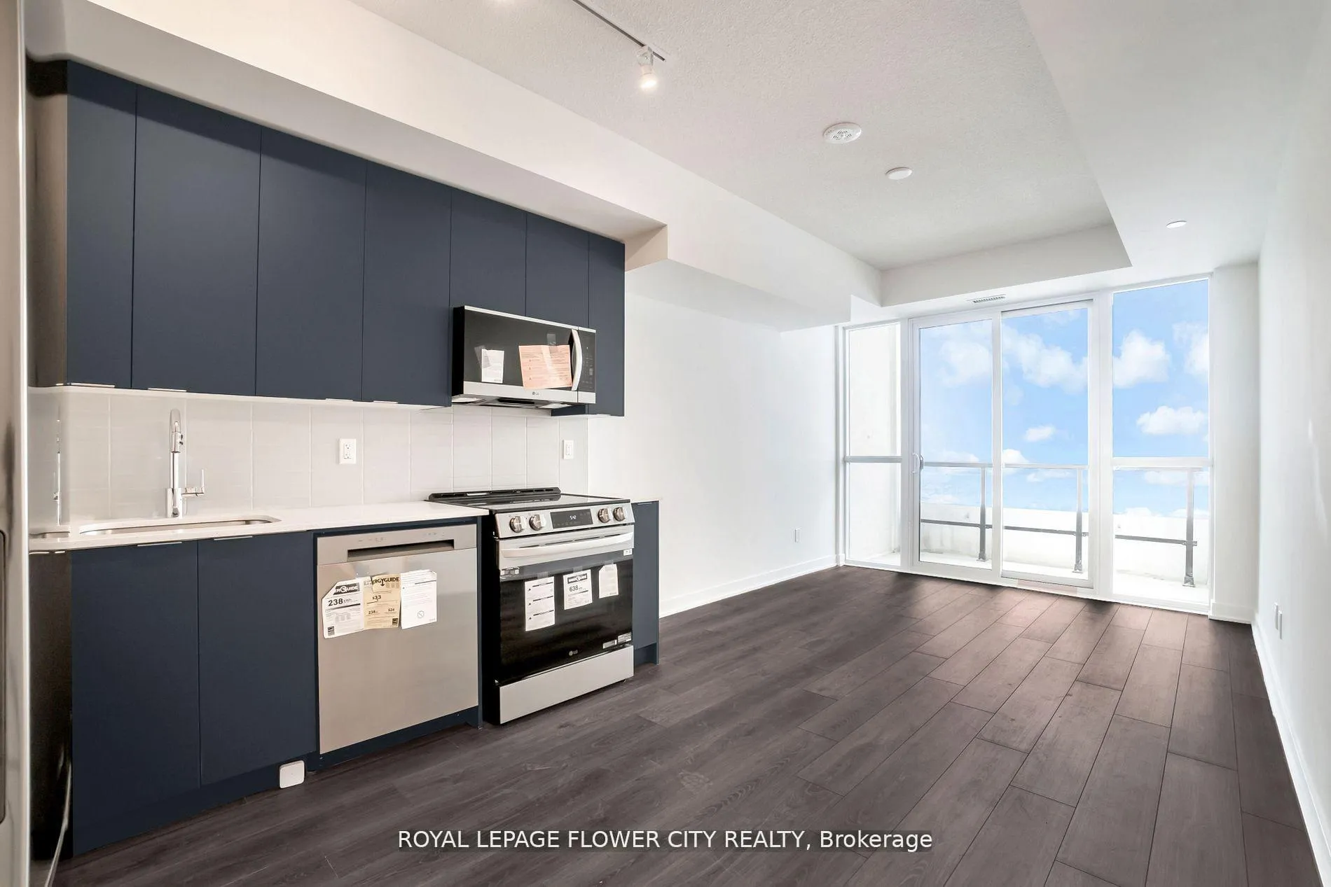 Photo 16 of Unit 1013, 225 Malta Avenue, Brampton, Fletcher's Creek South — HOMEH