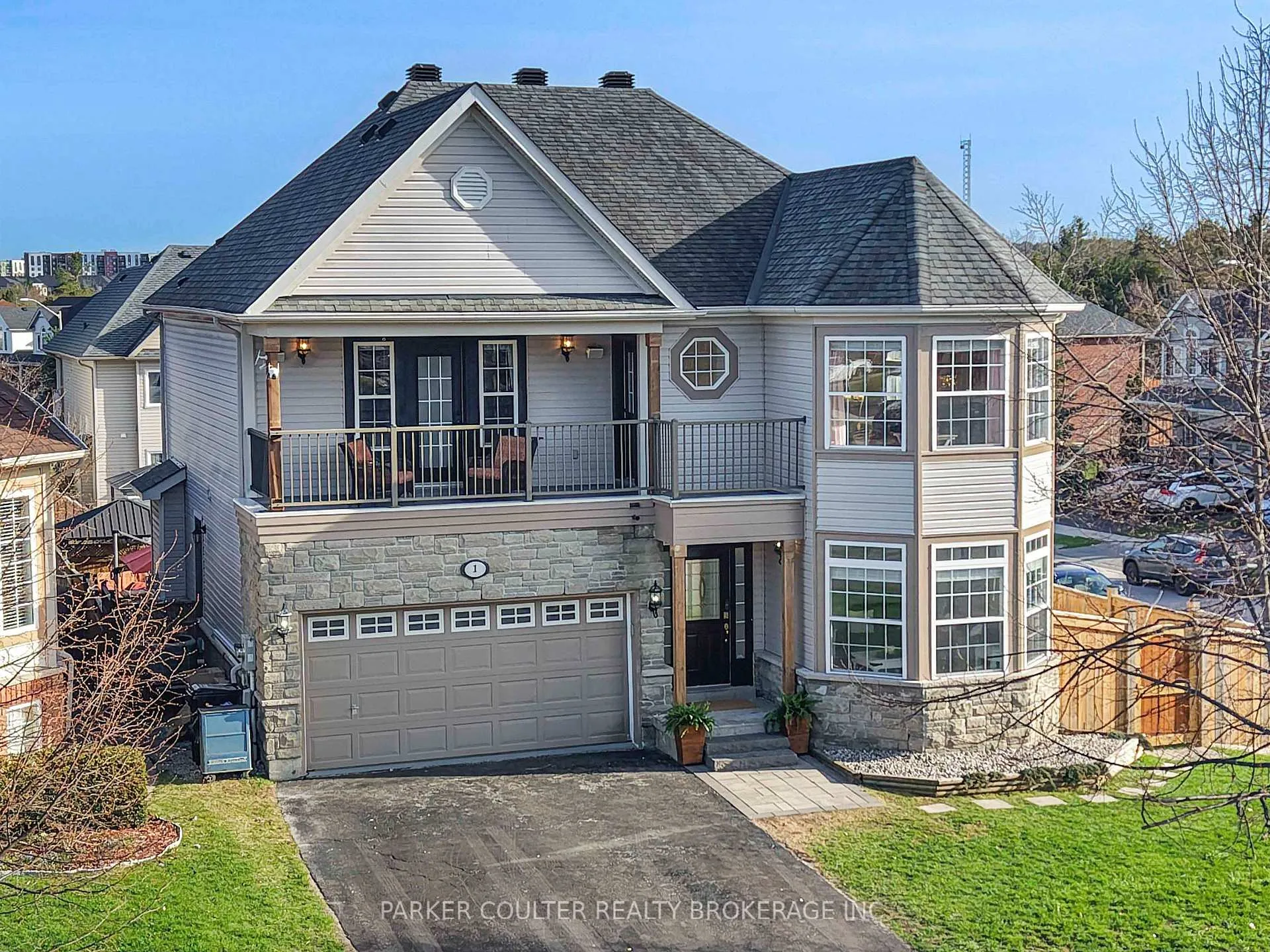 Photo 1 of 1 Windsor Crescent, Barrie, Innis-Shore — HOMEH