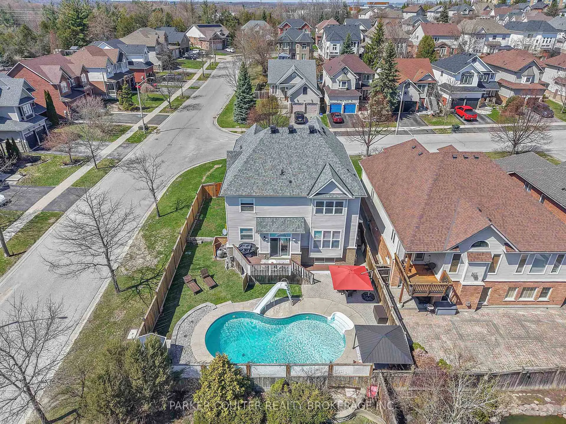 Photo 47 of 1 Windsor Crescent, Barrie, Innis-Shore — HOMEH
