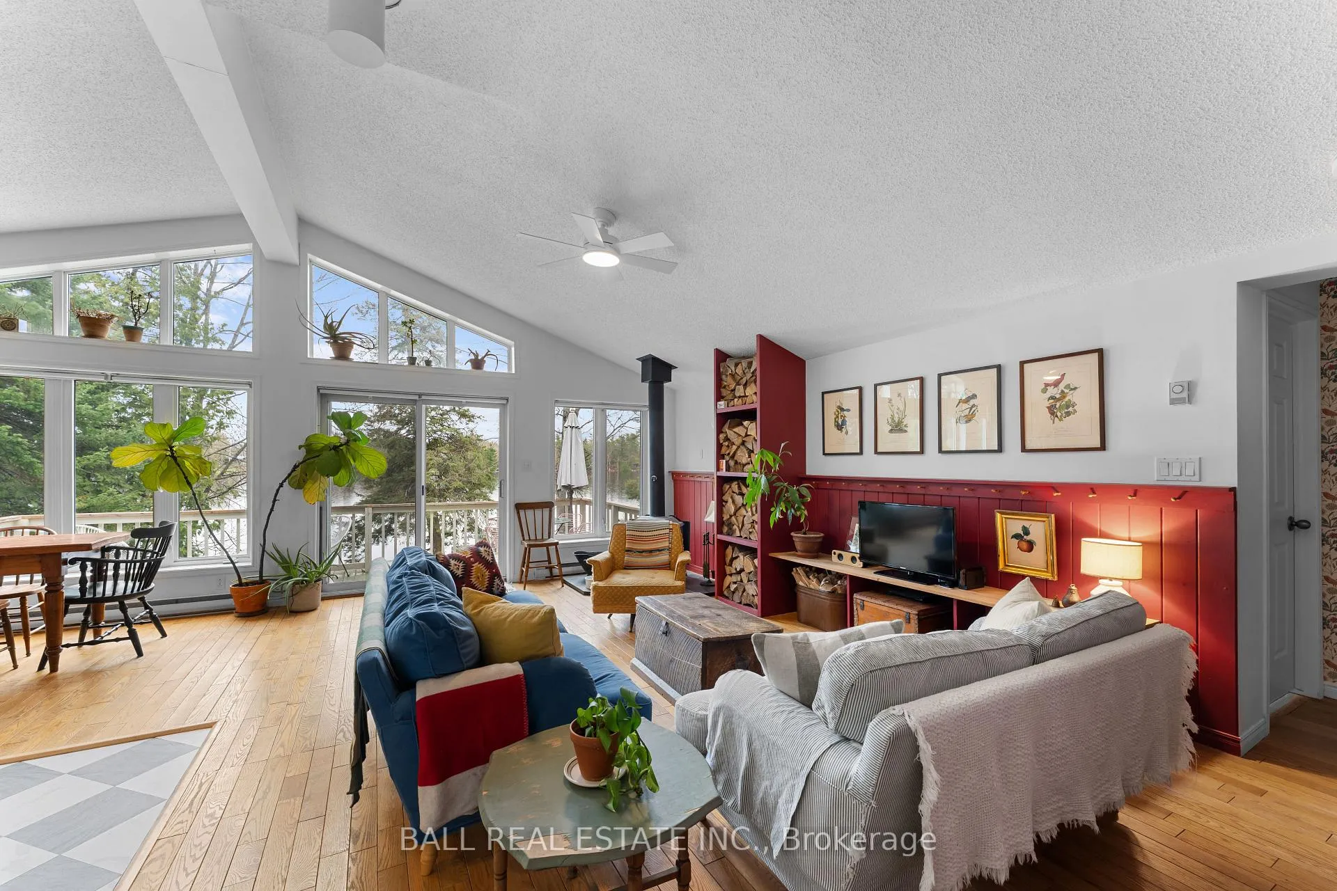 Photo 7 of 26 Cedar Court, Trent Lakes — HOMEH