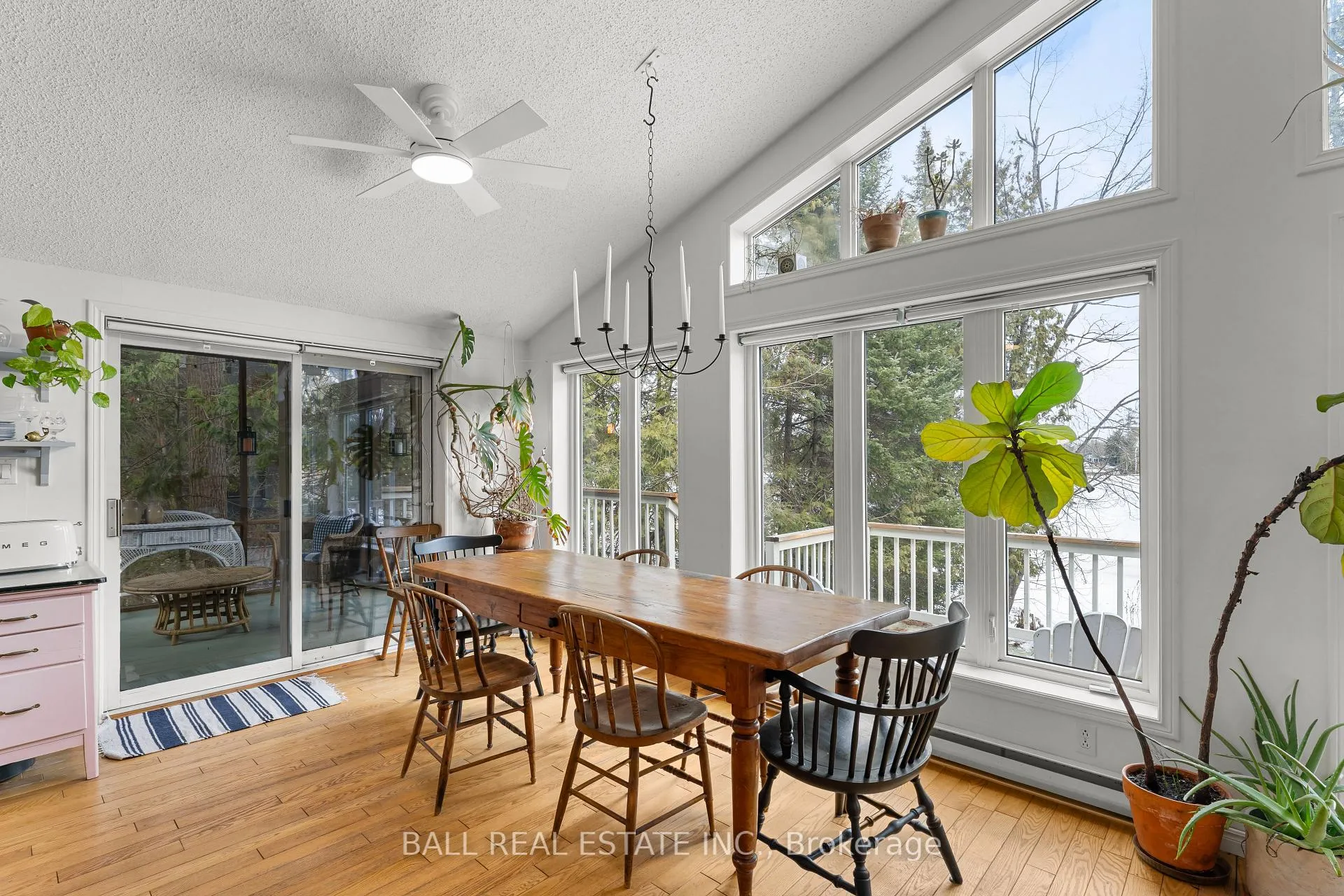 Photo 17 of 26 Cedar Court, Trent Lakes — HOMEH