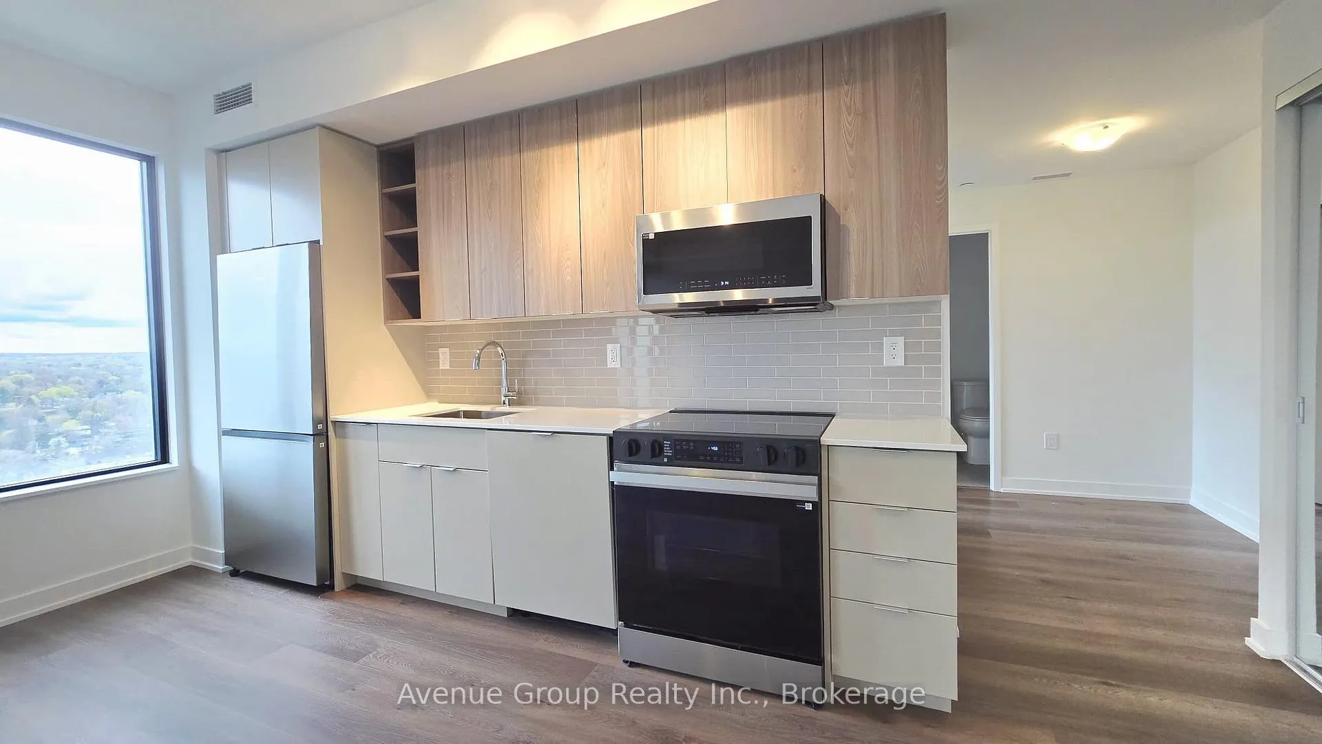 Photo 1 of Unit 1502, 2075 Lakeshore Road, Burlington, Brant — HOMEH