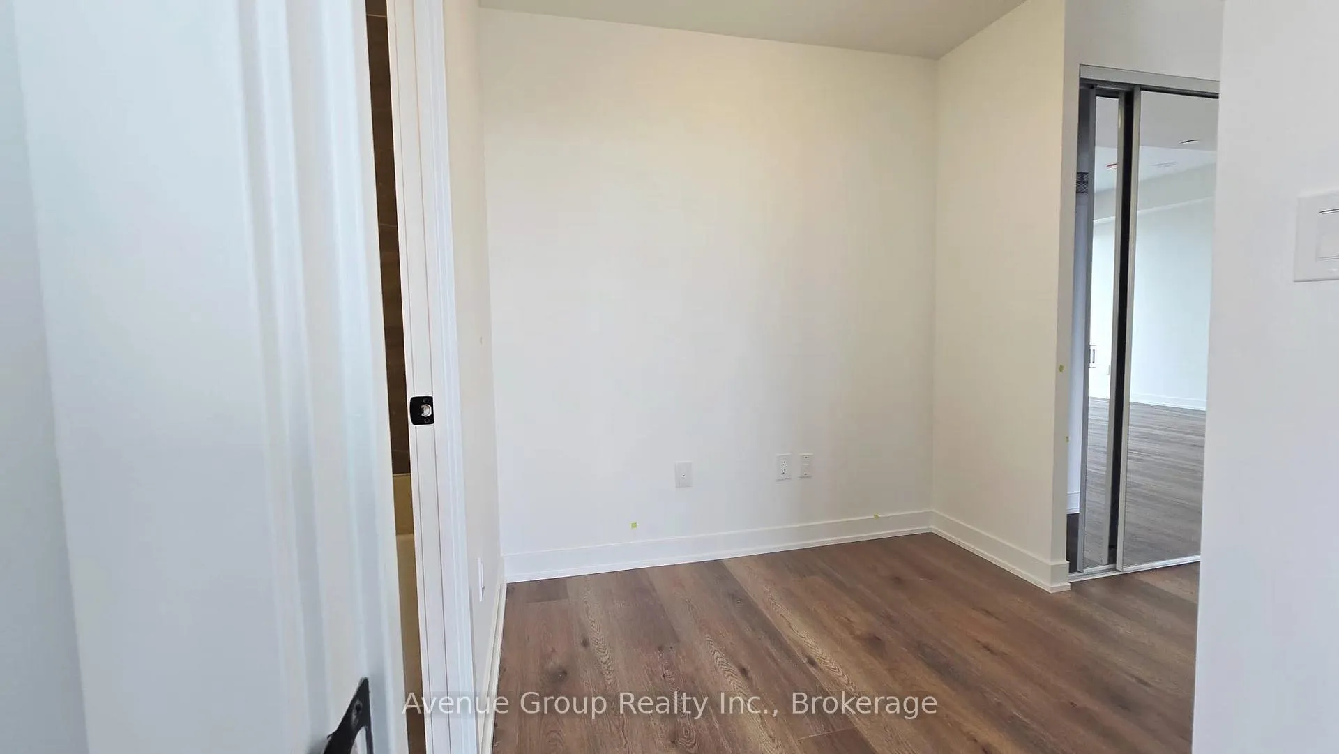 Photo 27 of Unit 1502, 2075 Lakeshore Road, Burlington, Brant — HOMEH